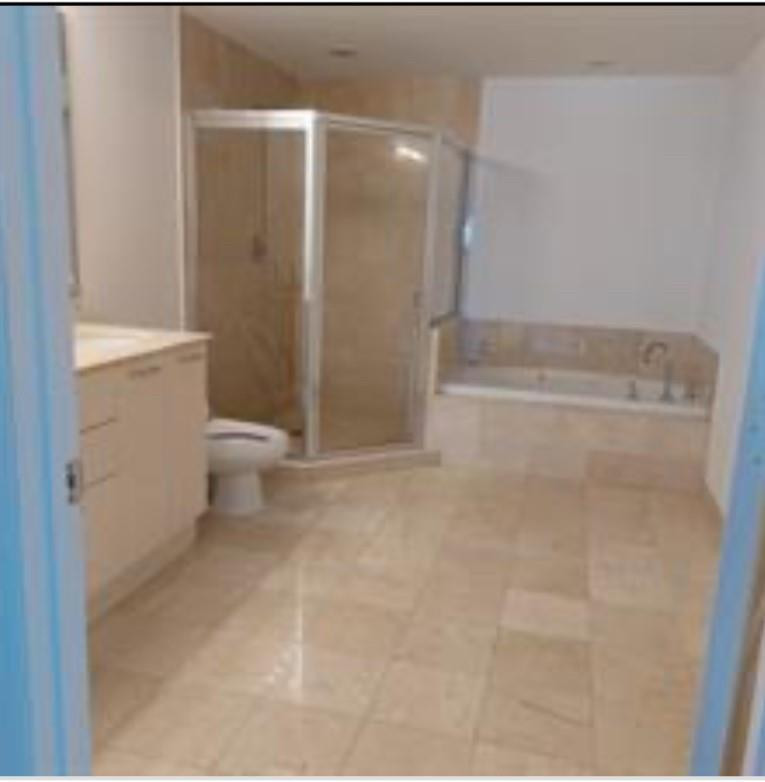 350 Se 2nd Street 1260 Property Photo 3