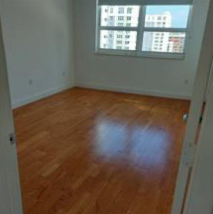 350 Se 2nd Street 1260 Property Photo 4