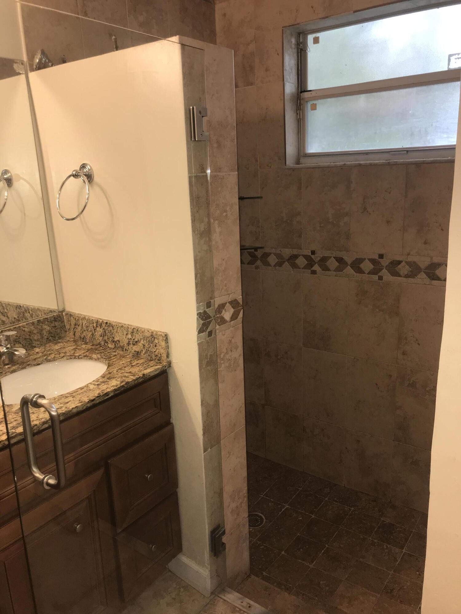 845 Nw 98th Avenue Property Photo 18