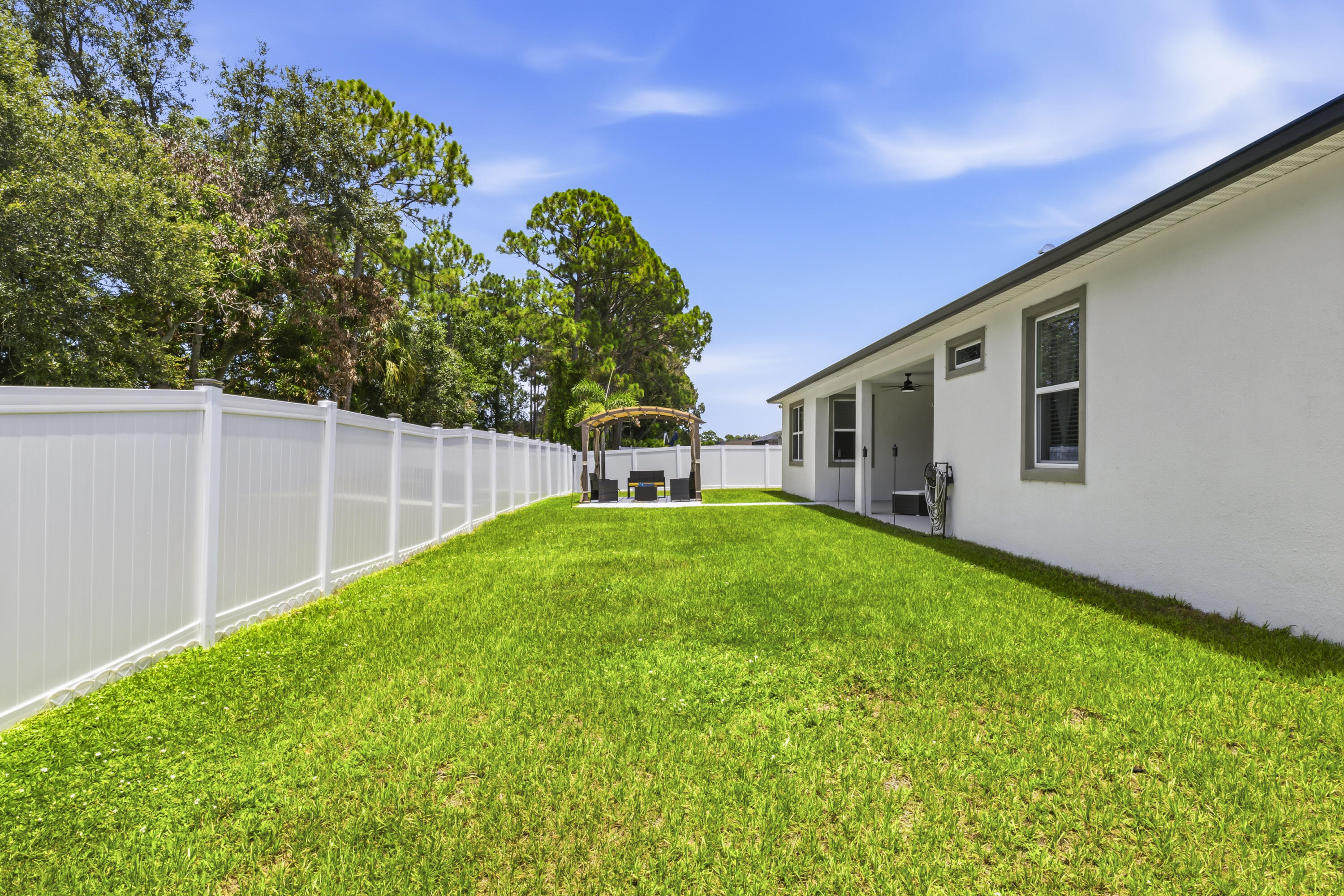 179 Sw De Gouvea Terrace Property Photo 44