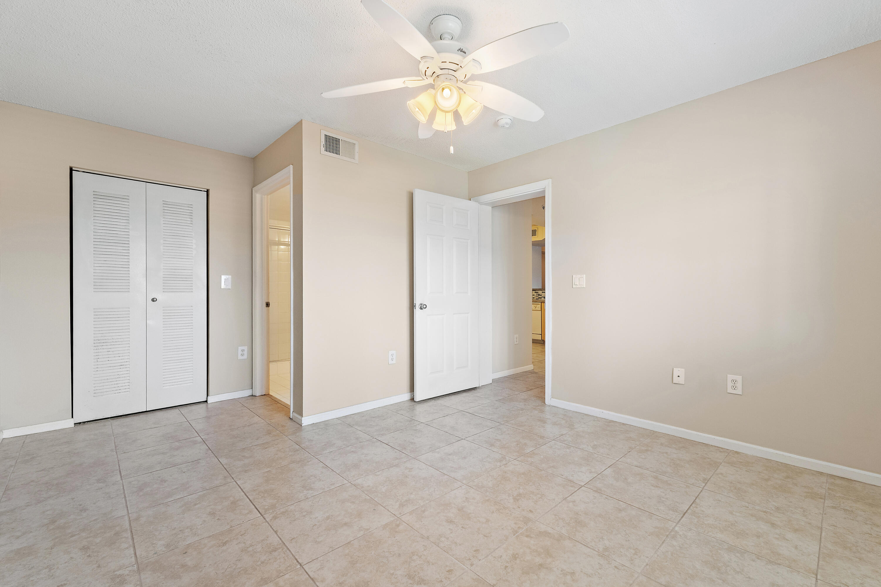 3759 Nw Mediterranean Lane 2-209 Property Photo 22