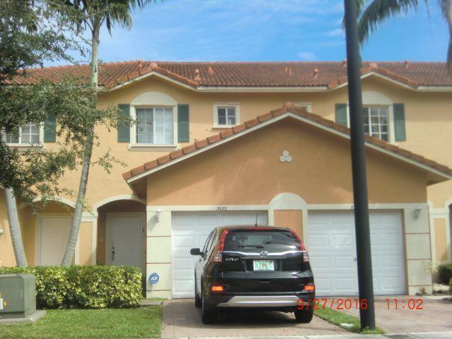 5525 MONTE CARLO Place Property Photo 1
