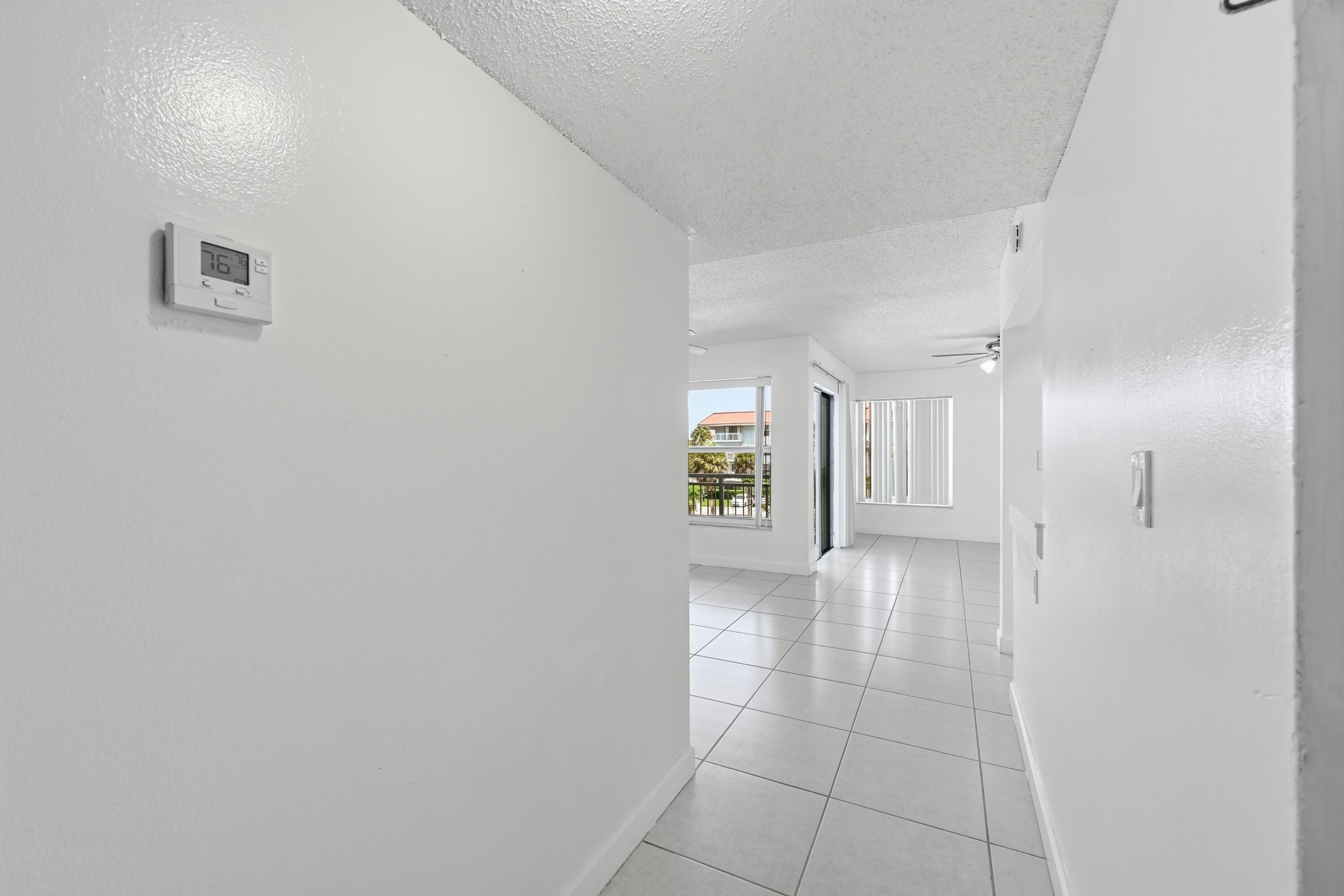 505 S Pine Island Road B310 Property Photo 8