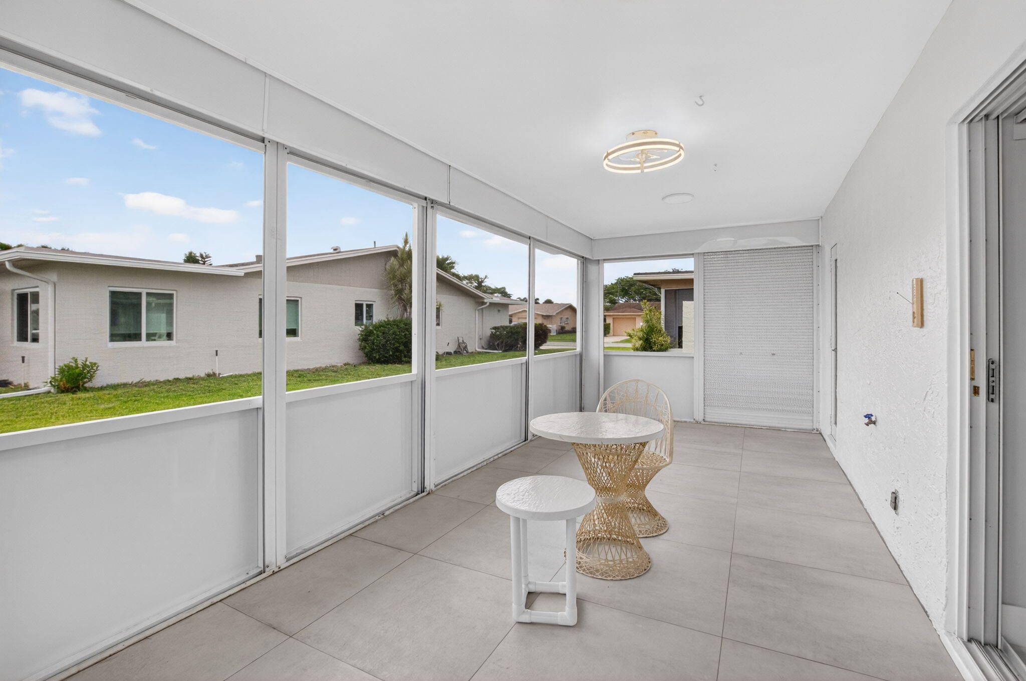6049 Via Diana Property Photo 24