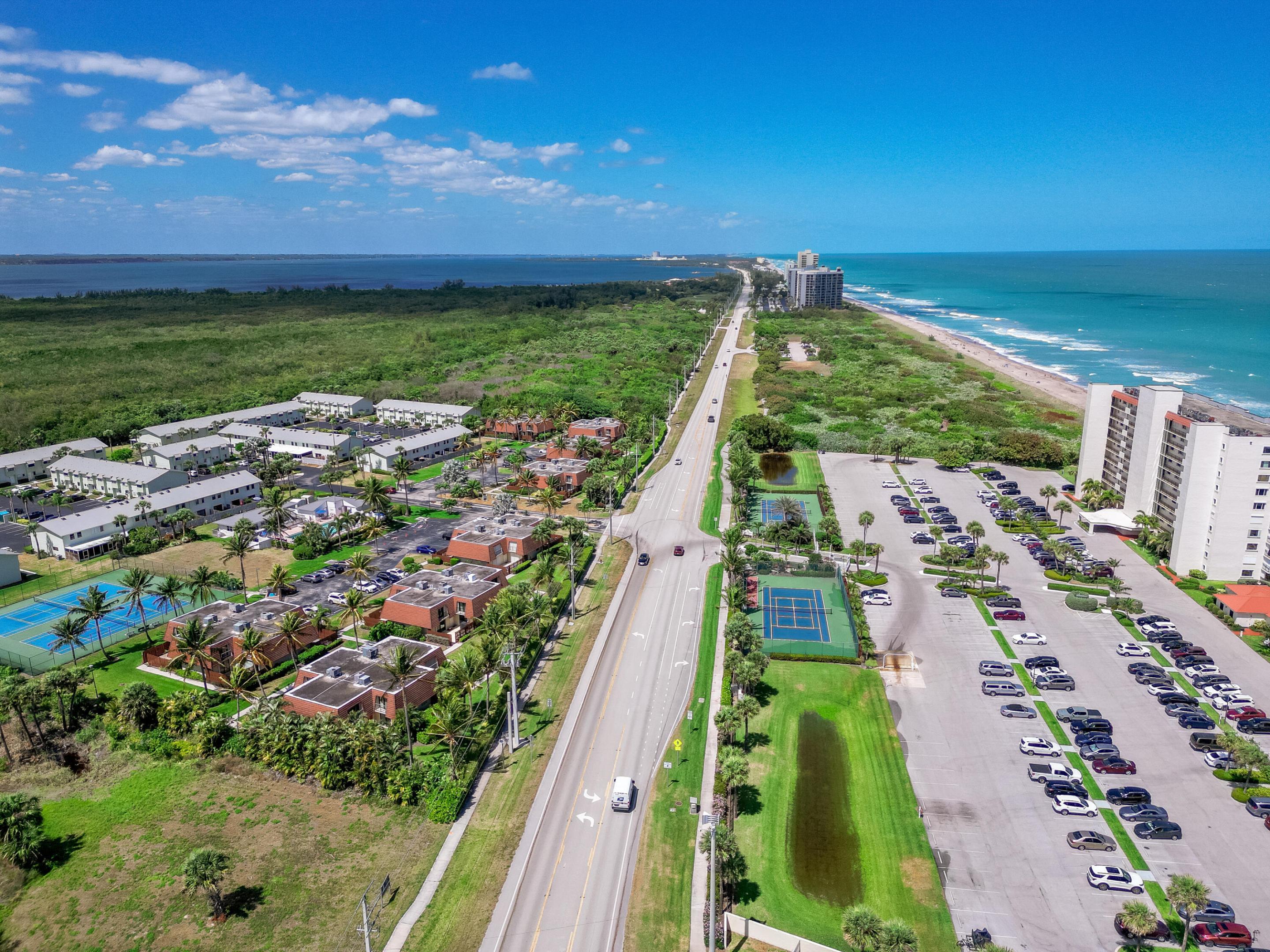 9500 S Ocean Drive 1208 Property Photo 30