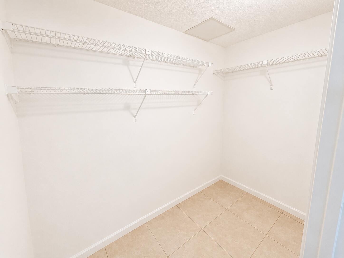 5951 Ne 14th Lane 301n Property Photo 15