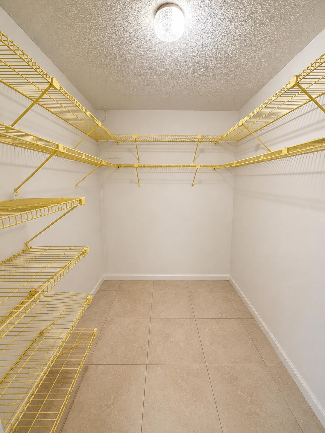 5951 Ne 14th Lane 301n Property Photo 16