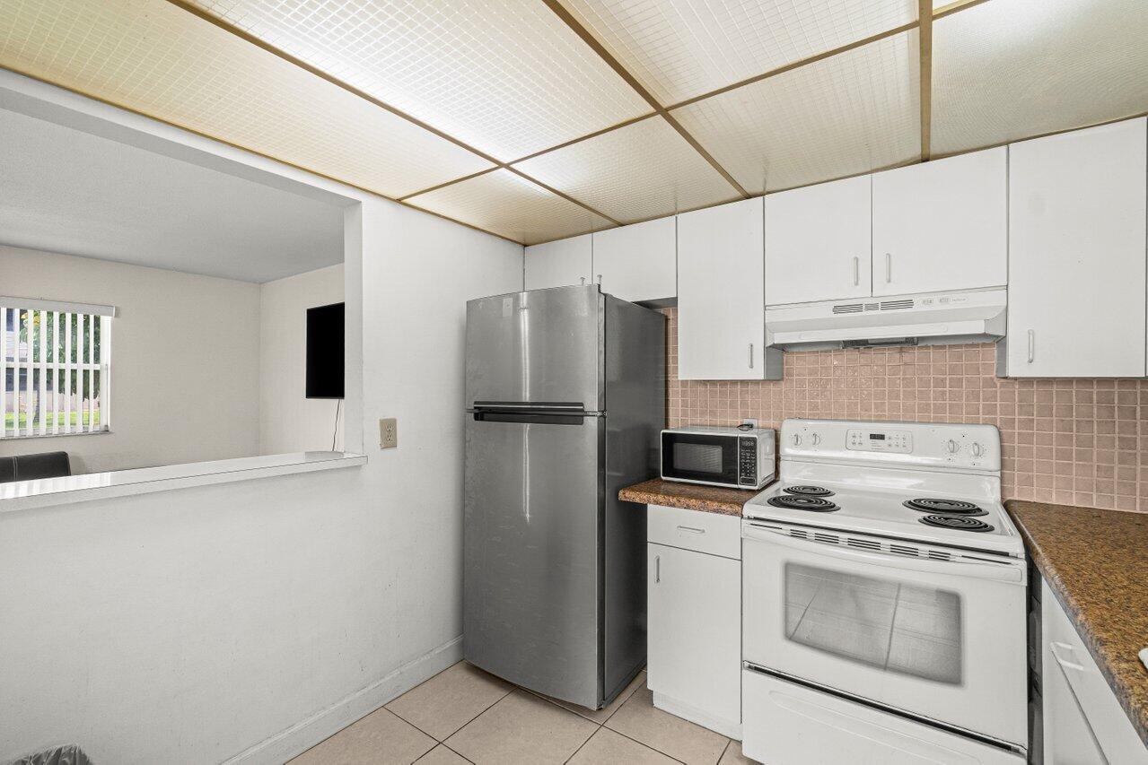 690 Brittany O Property Photo 11