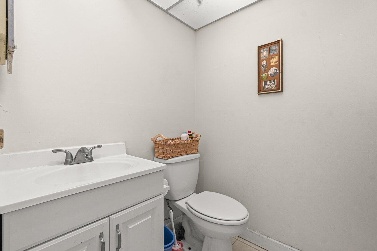 690 Brittany O Property Photo 13