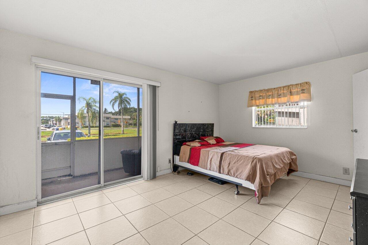 690 Brittany O Property Photo 15