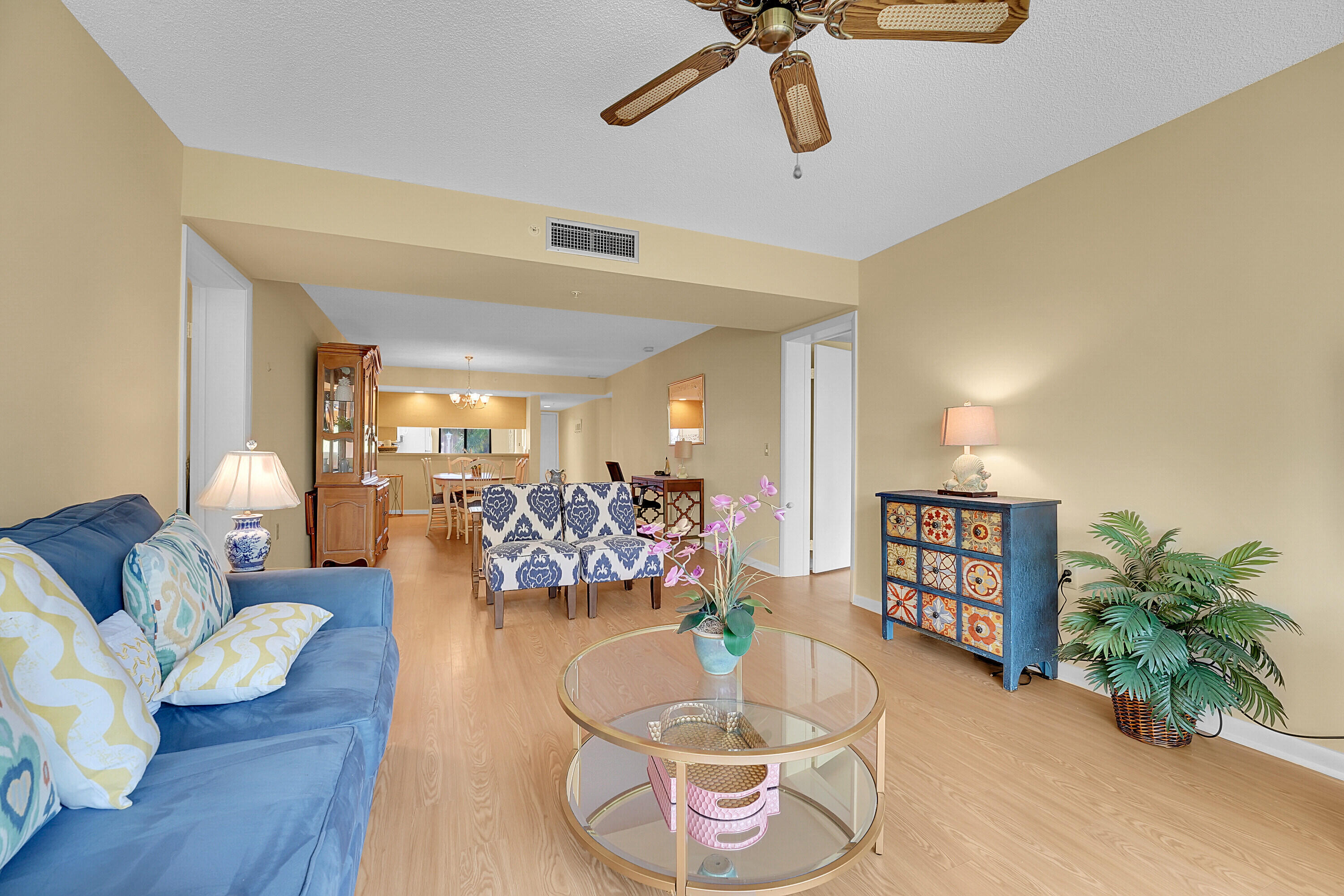 2001 Marina Isle Way 203 Property Photo 13