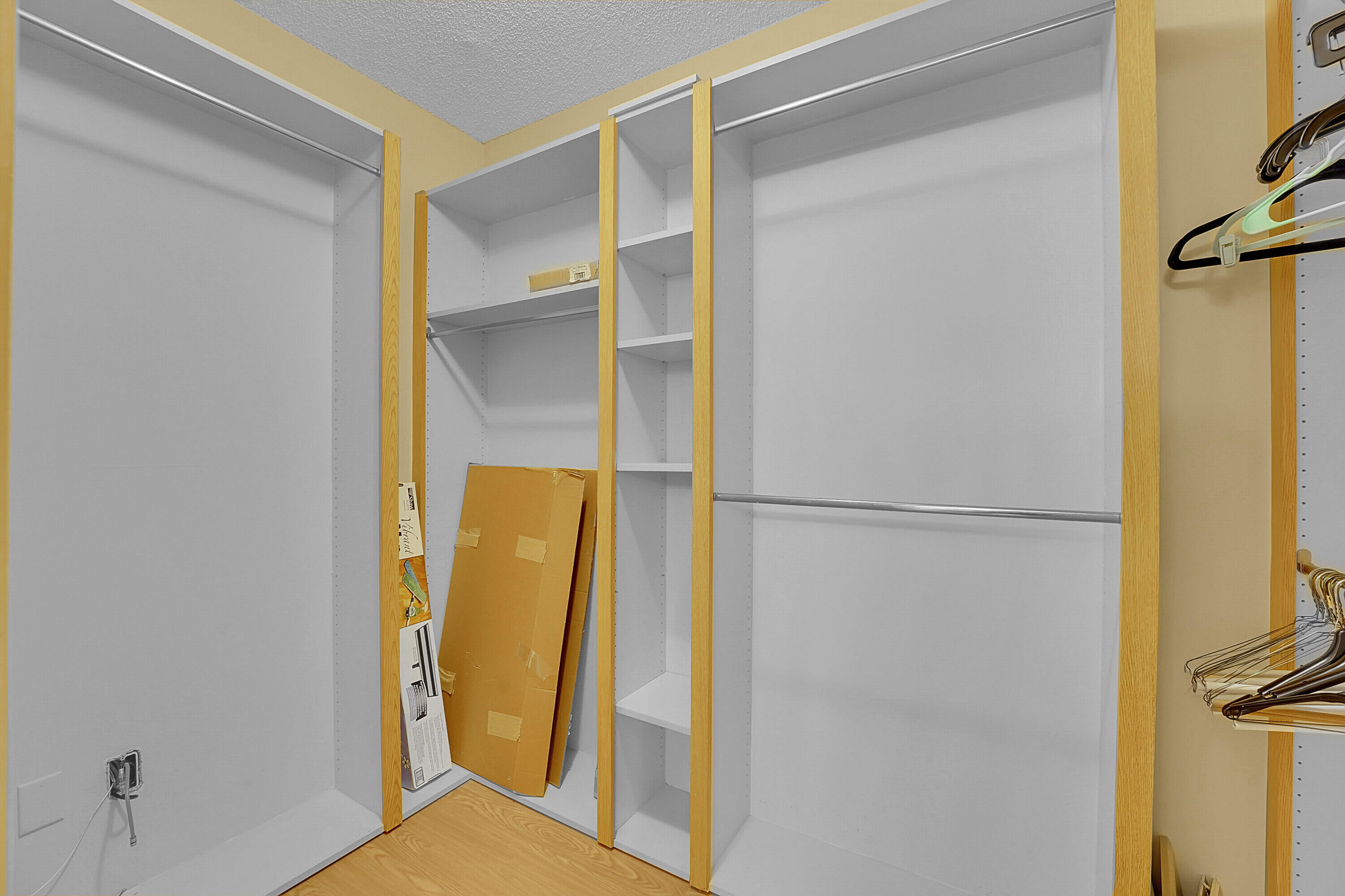 2001 Marina Isle Way 203 Property Photo 21