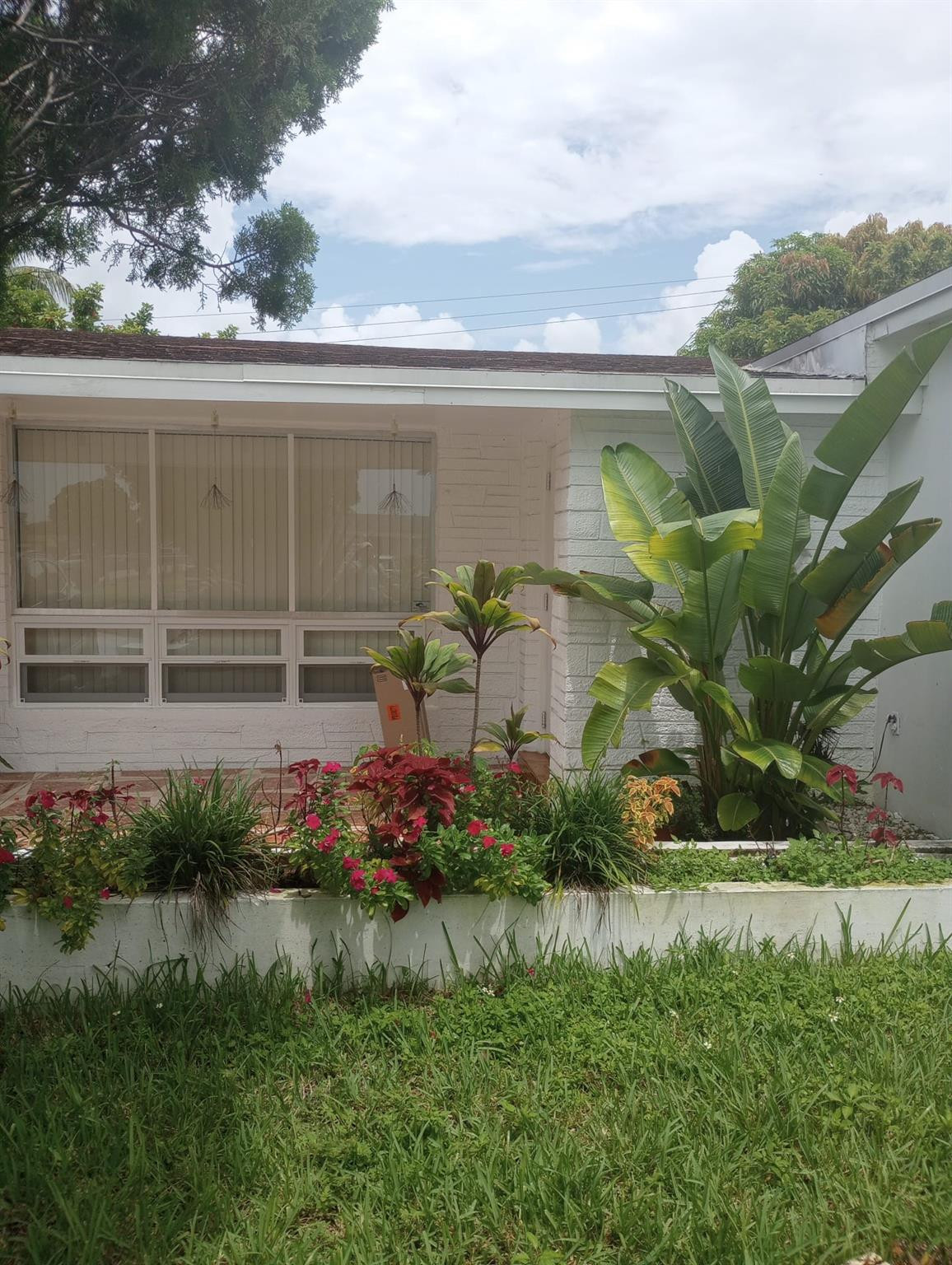 3413 Nassau Drive Property Photo 2