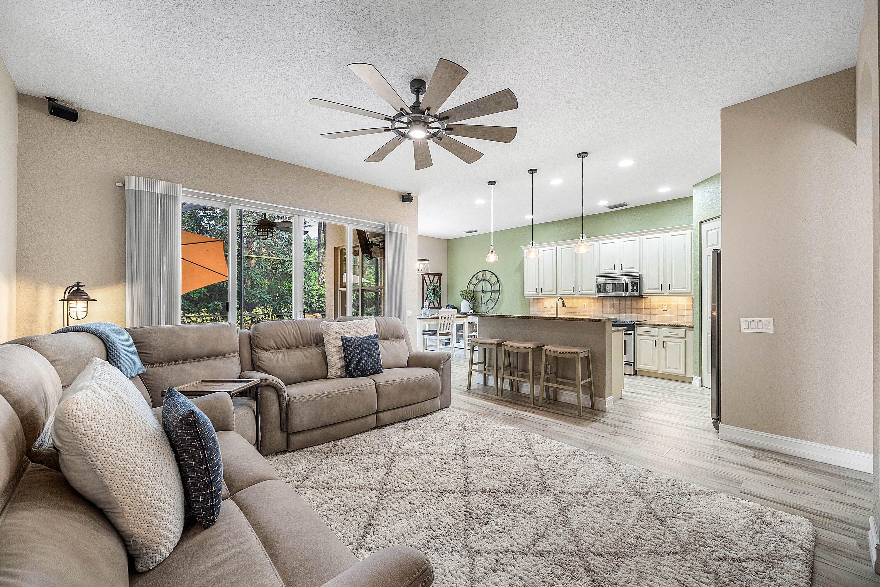 8564 Breezy Oak Way Property Photo 19