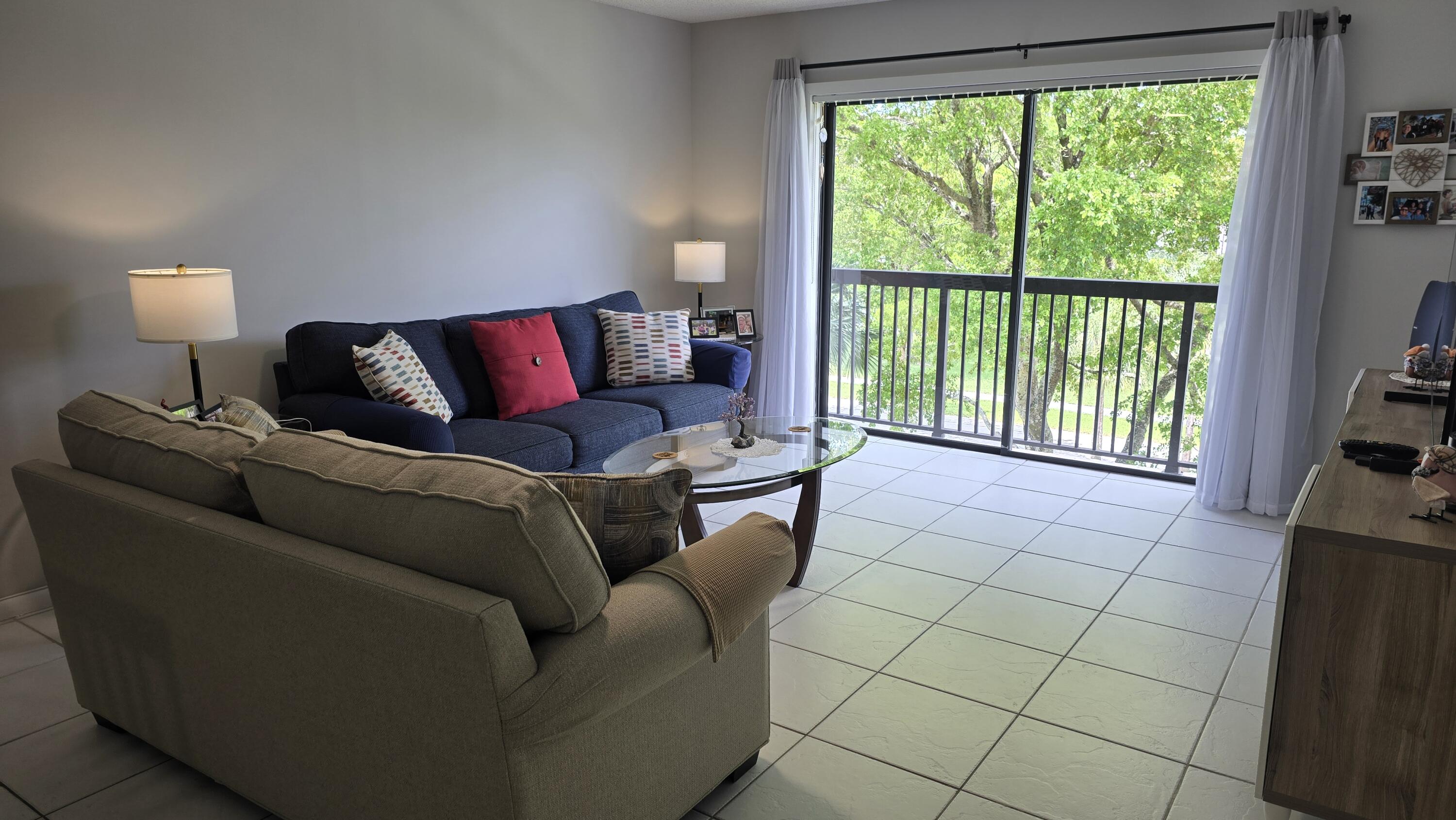 4965 E Sabal Palm Boulevard 403 Property Photo 1