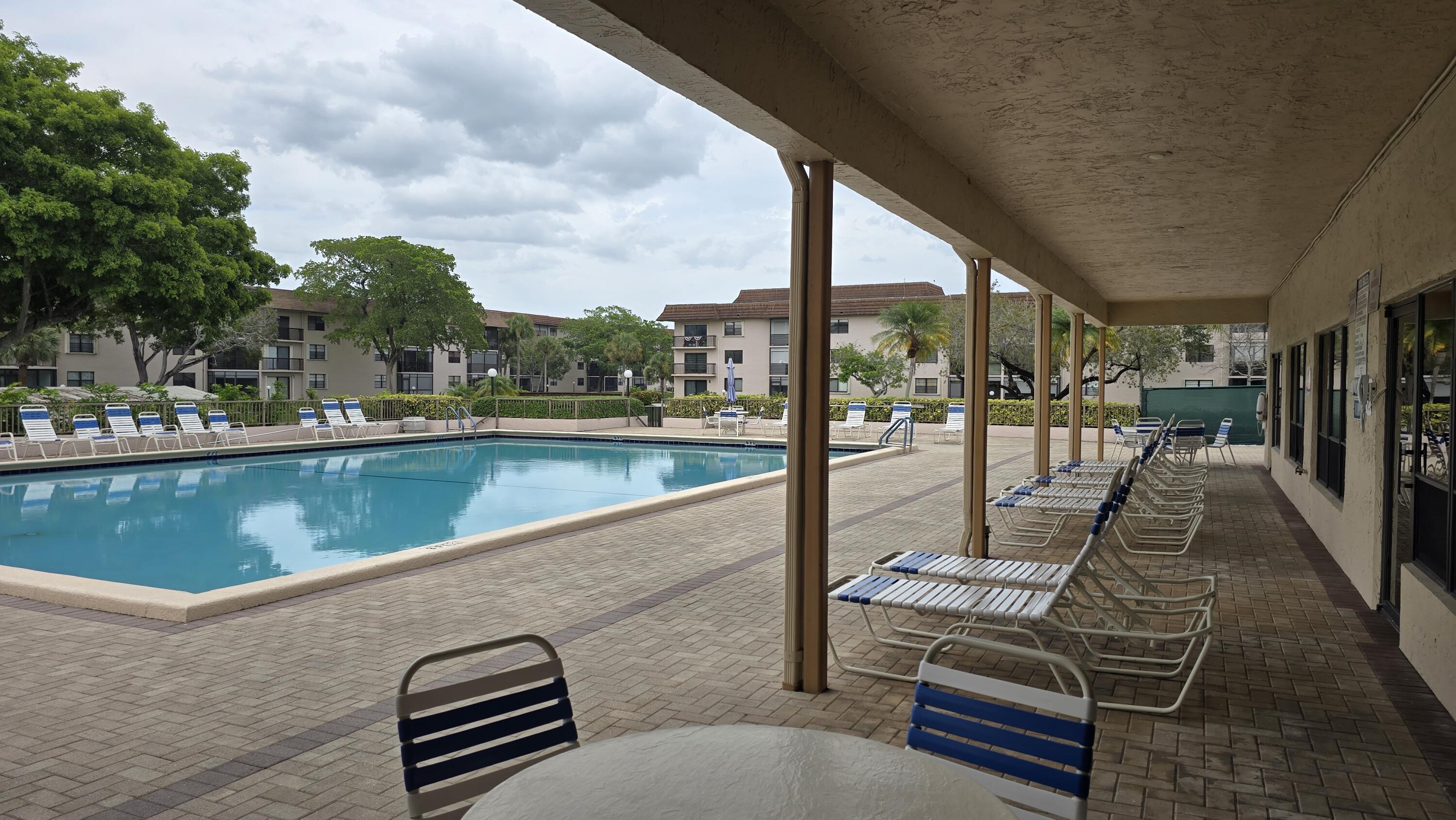 4965 E Sabal Palm Boulevard 403 Property Photo 31