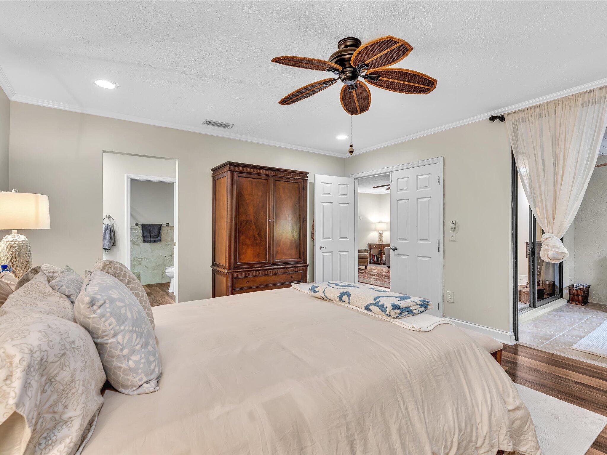 9256 Sabal Ridge Circle C Property Photo 16