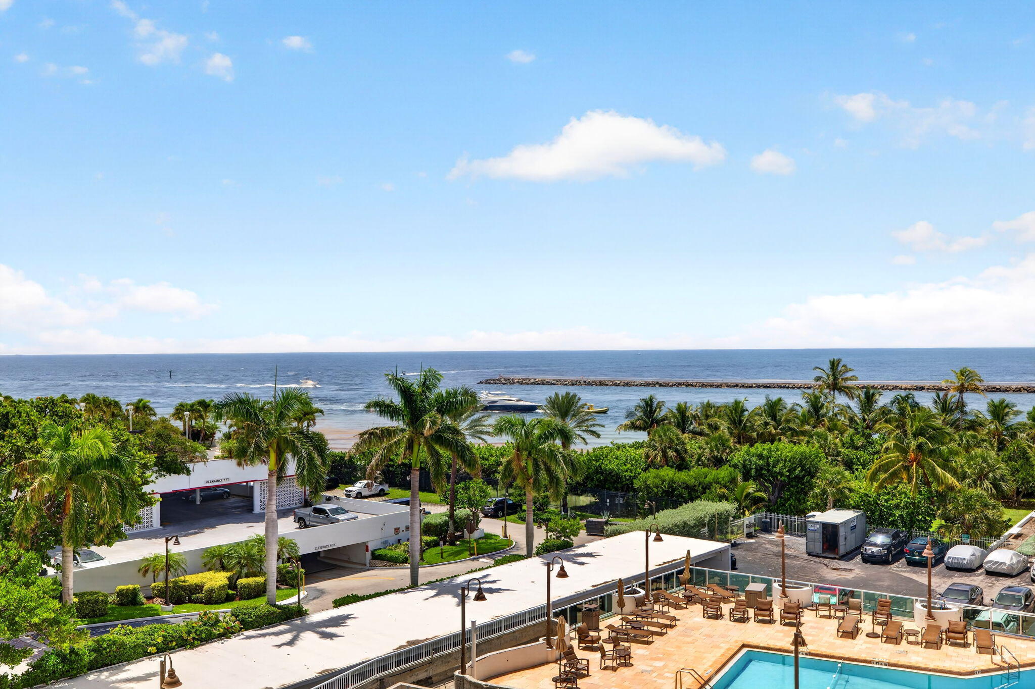 2000 S Ocean Drive 608 Property Photo 2