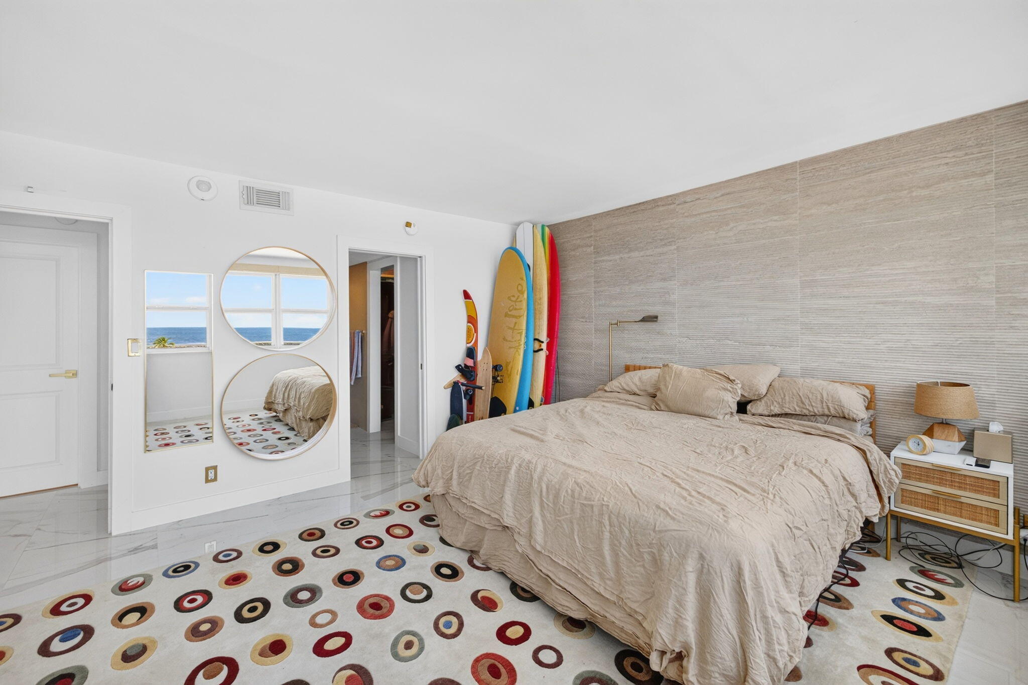 2000 S Ocean Drive 608 Property Photo 4