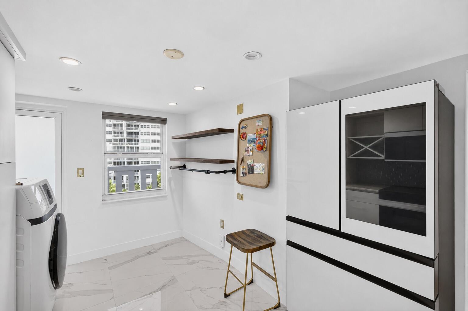 2000 S Ocean Drive 608 Property Photo 7