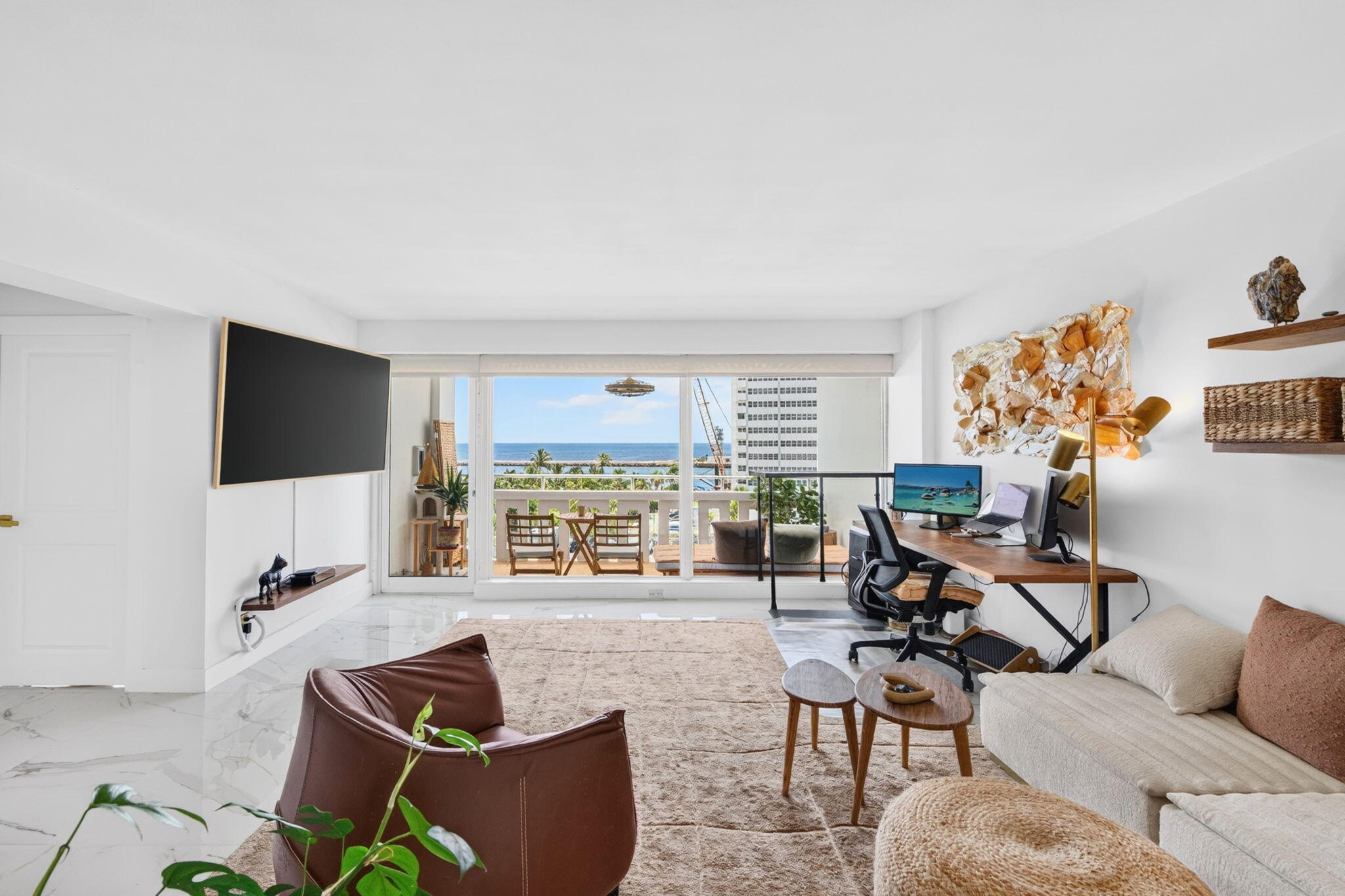 2000 S Ocean Drive 608 Property Photo 12