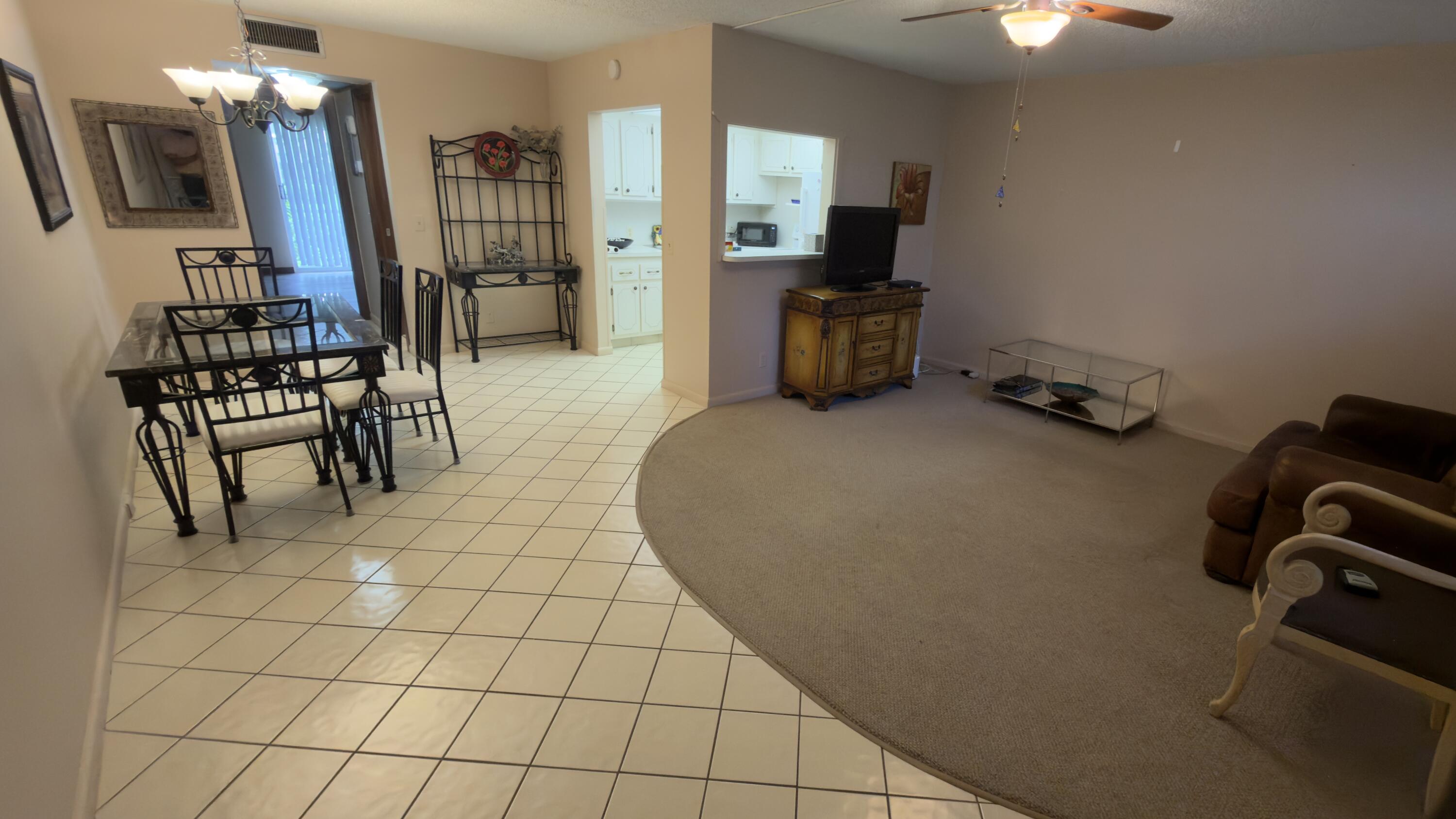 432 Mansfield K 432 Property Photo 4