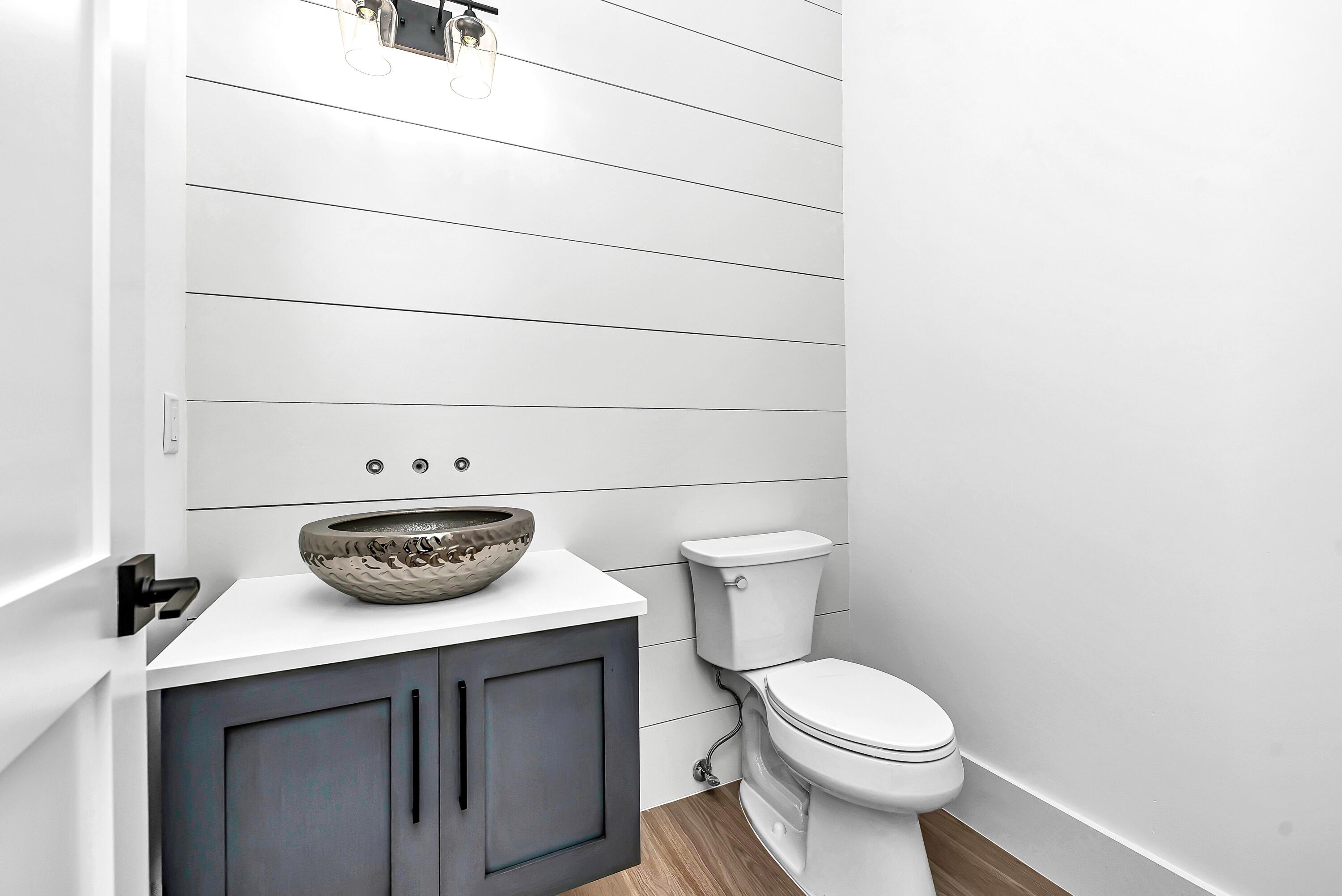Xxx 75th Way N Property Photo 15