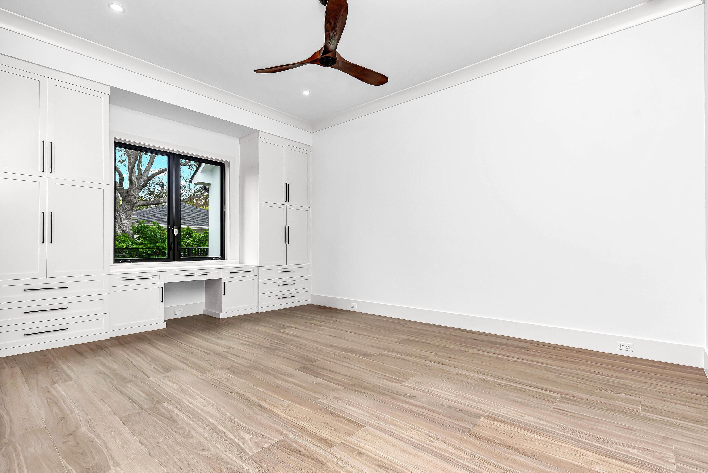 Xxx 75th Way N Property Photo 23