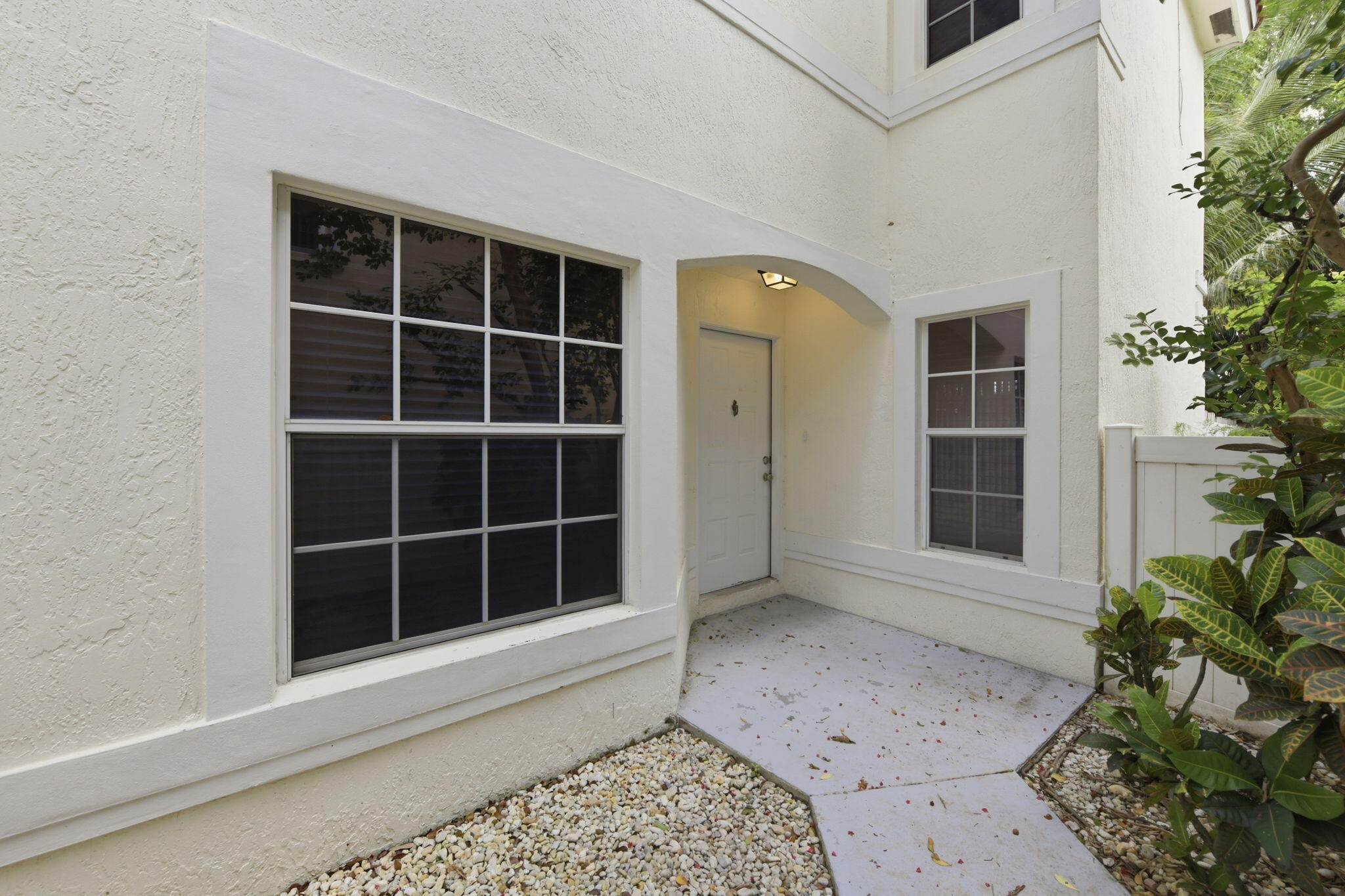 10837 Nw 46th Drive Property Photo 9