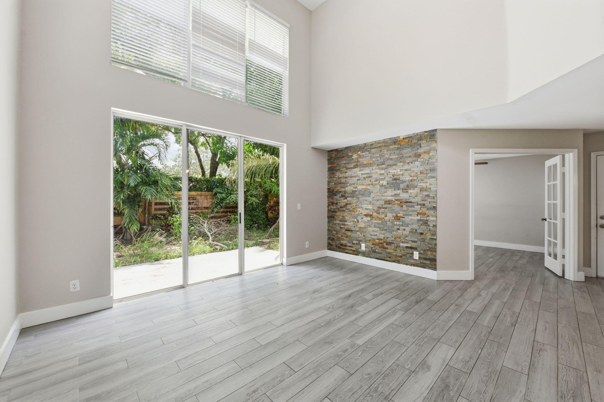 10837 Nw 46th Drive Property Photo 15