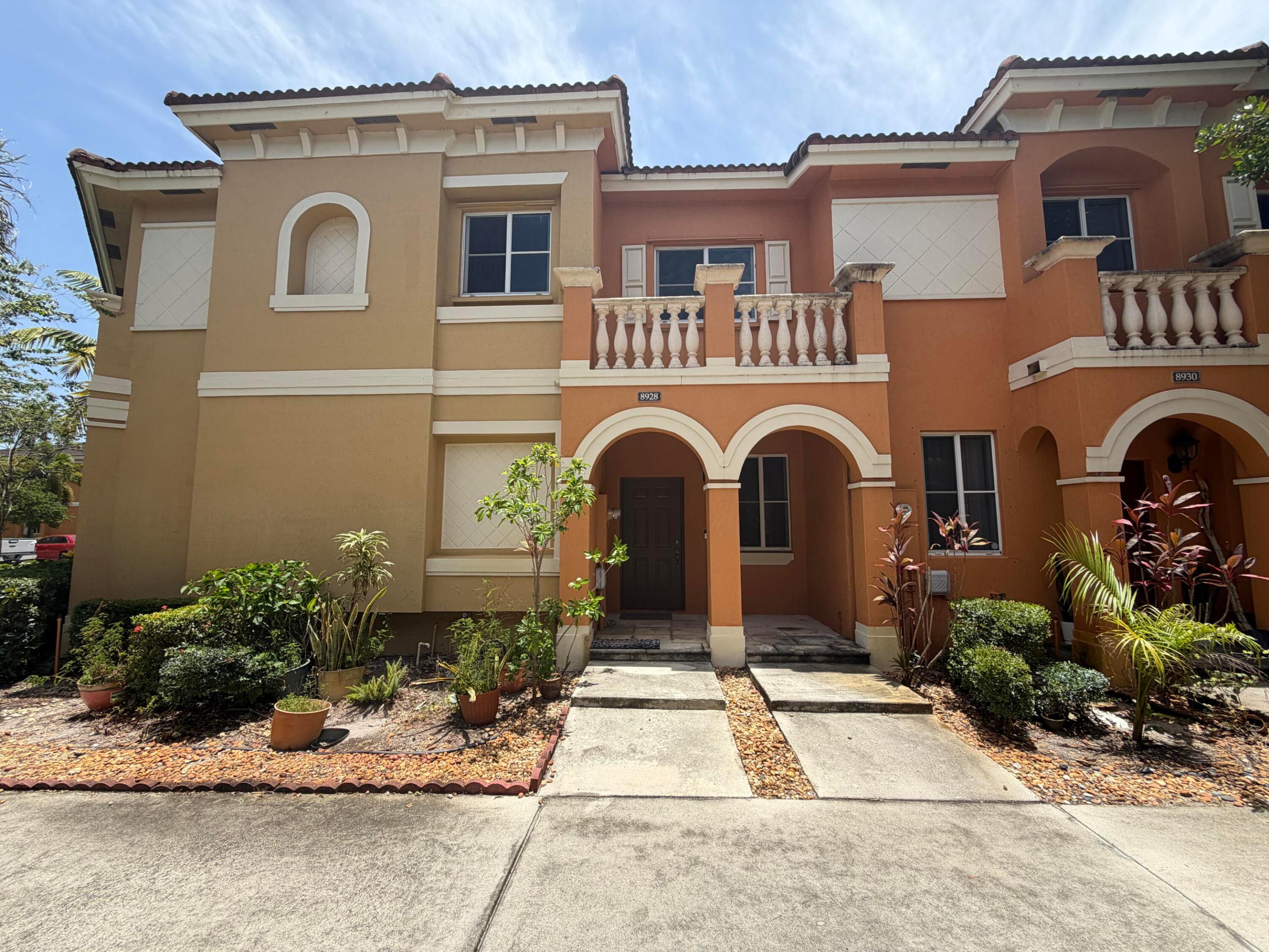 8928 Sw 18th Street Property Photo 1