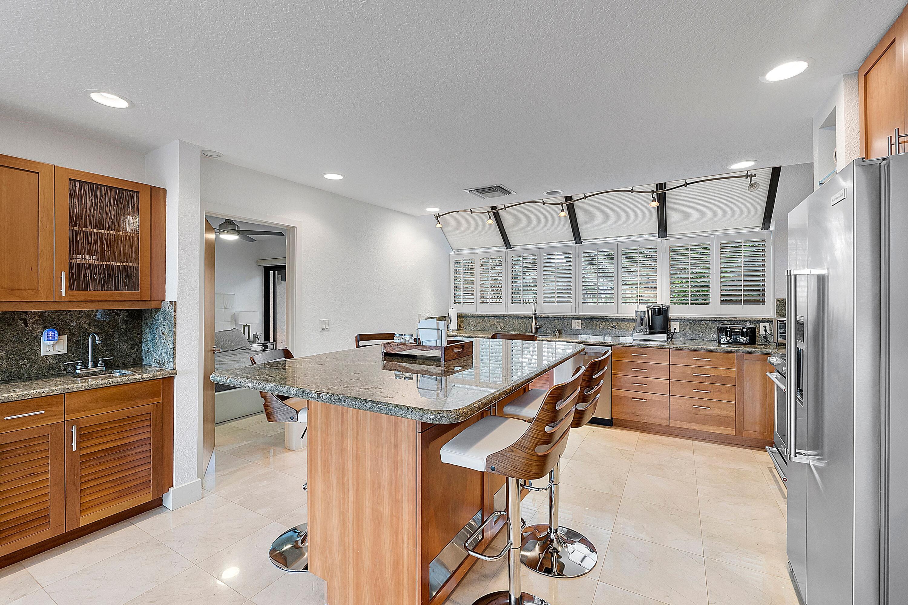 40 Portside Drive Property Photo 10