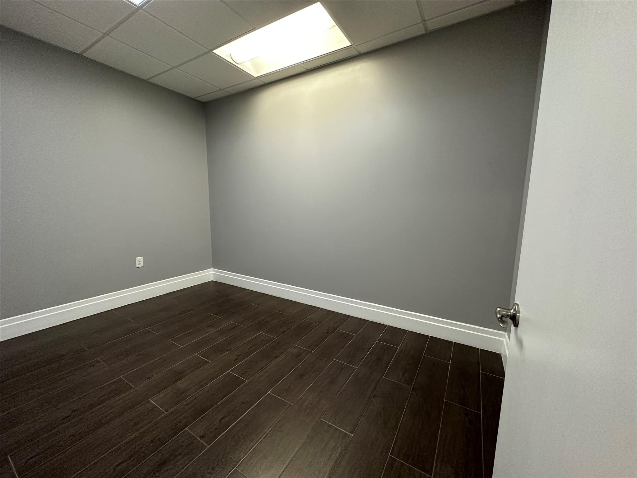 7451 Wiles Road 202 Property Photo 10