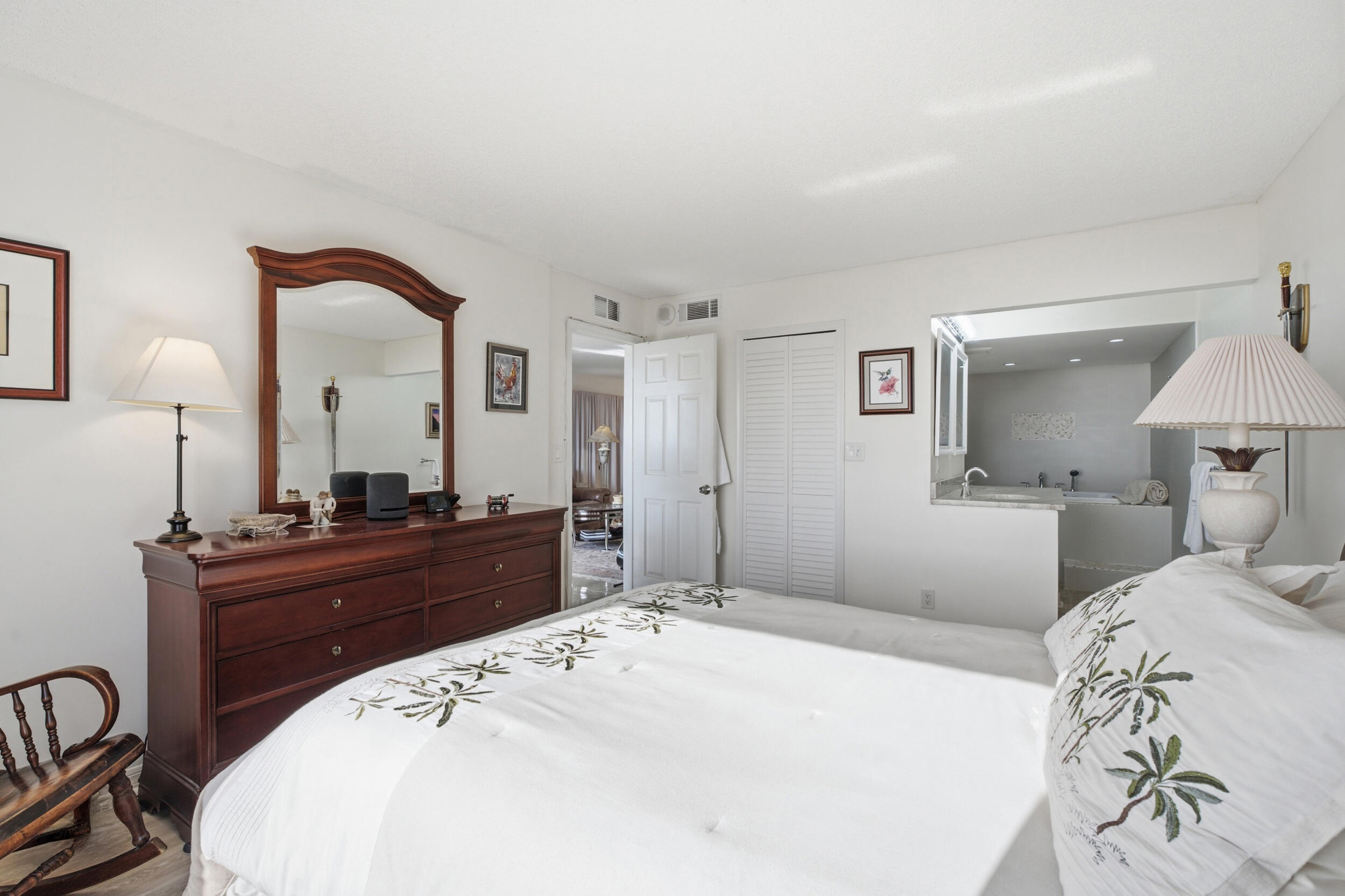 9400 S Ocean Drive 208 Property Photo 17