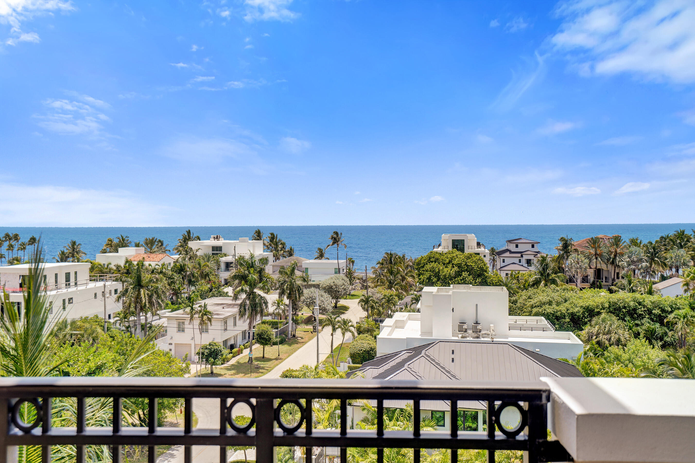 2409 N Ocean Boulevard 626 Property Photo 1