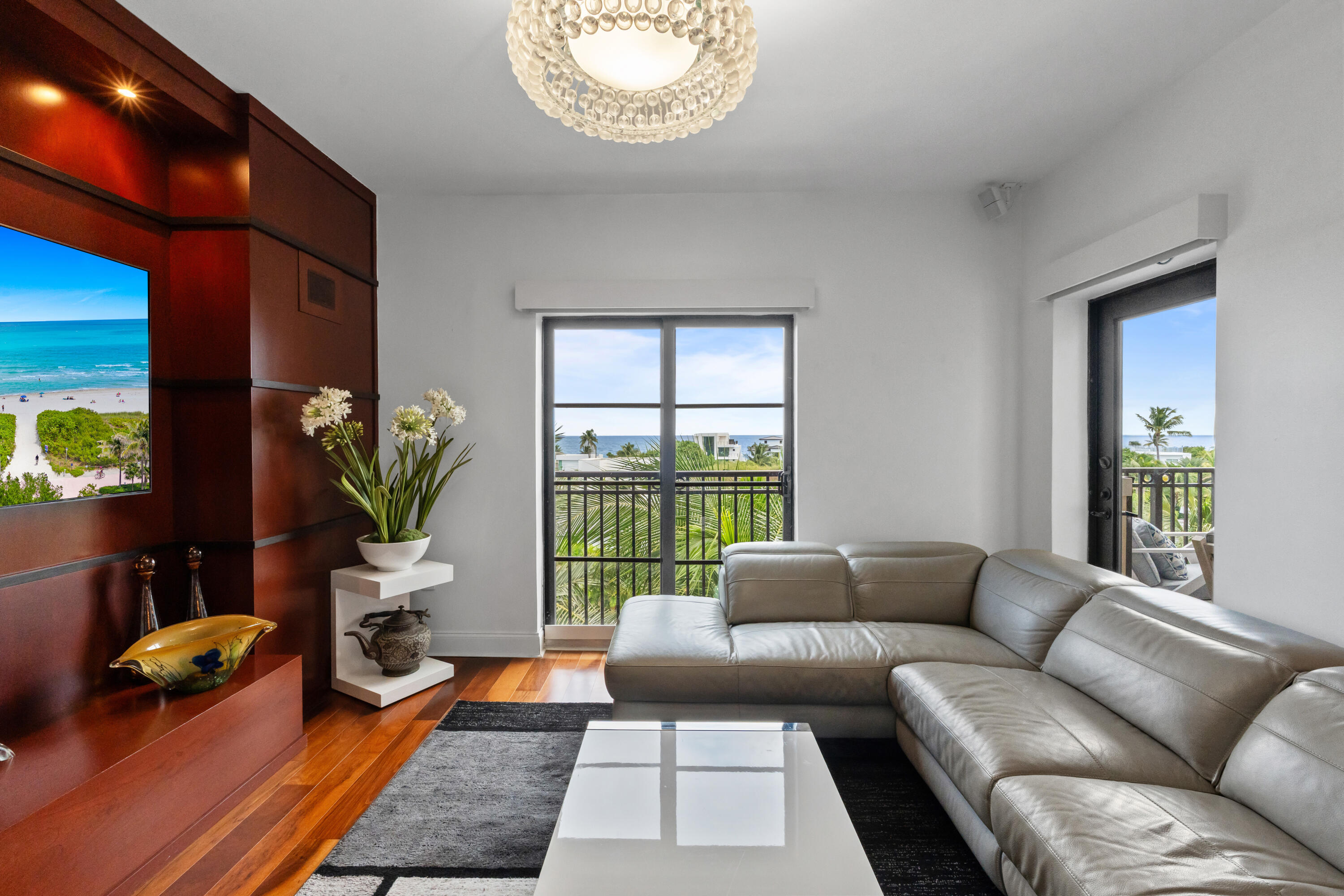 2409 N Ocean Boulevard 626 Property Photo 11