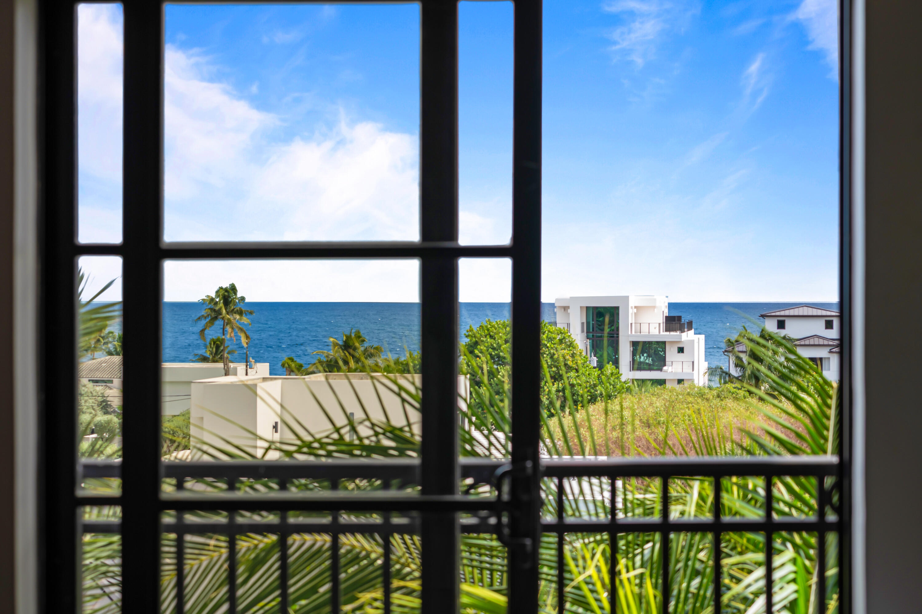 2409 N Ocean Boulevard 626 Property Photo 14
