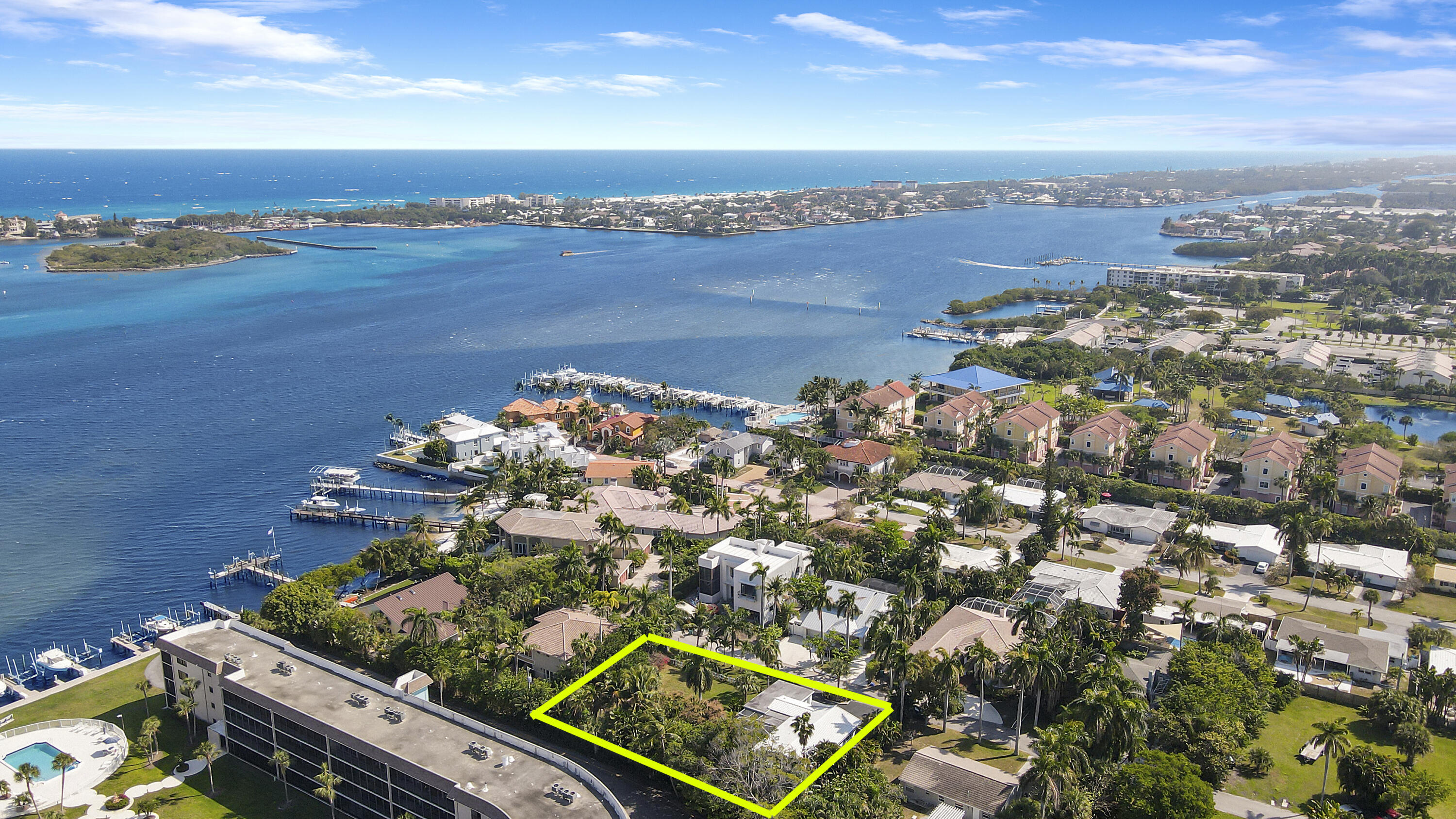 631 Lakeside Harbor