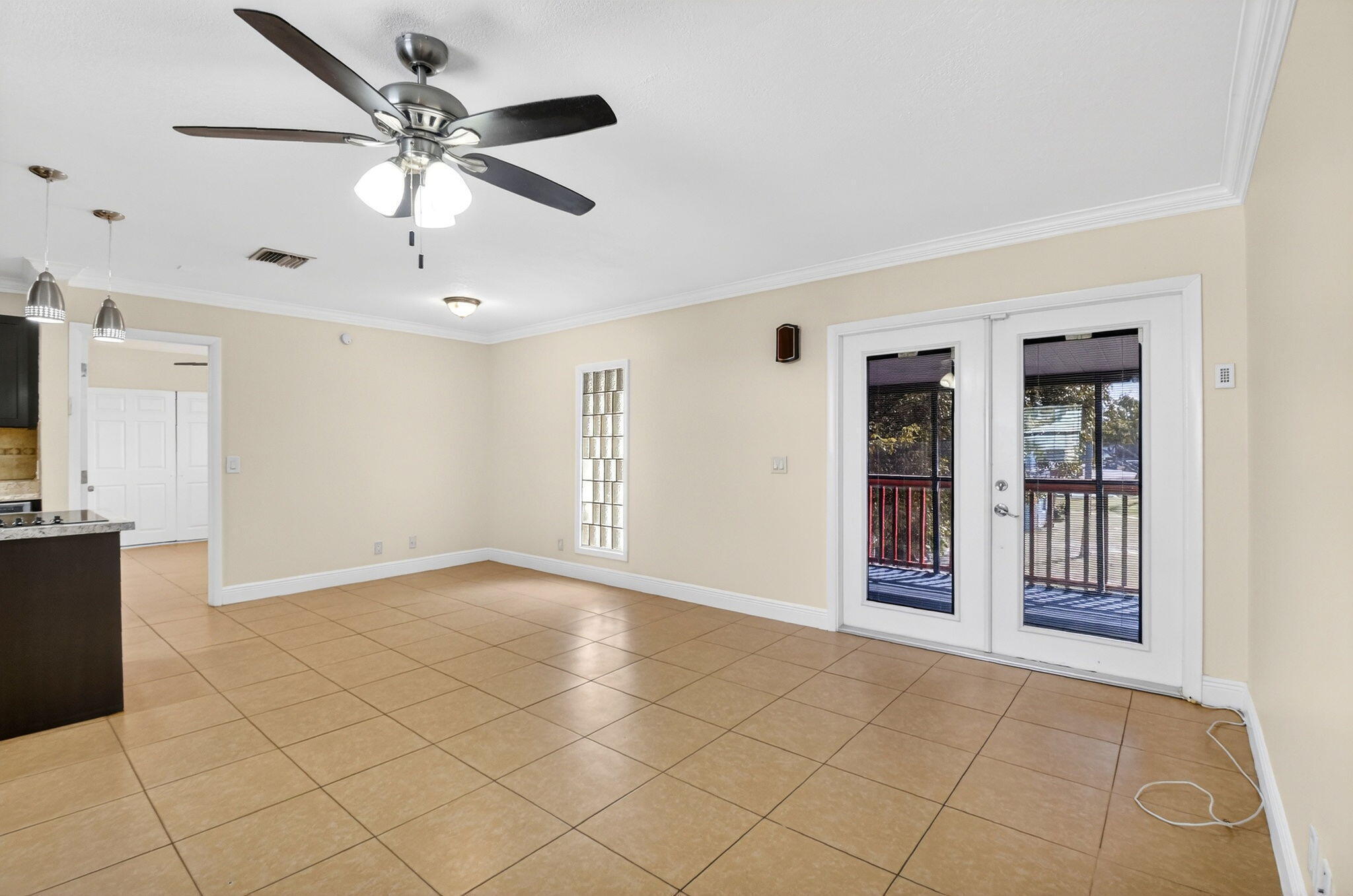 18 Crossings Circle F Property Photo 10