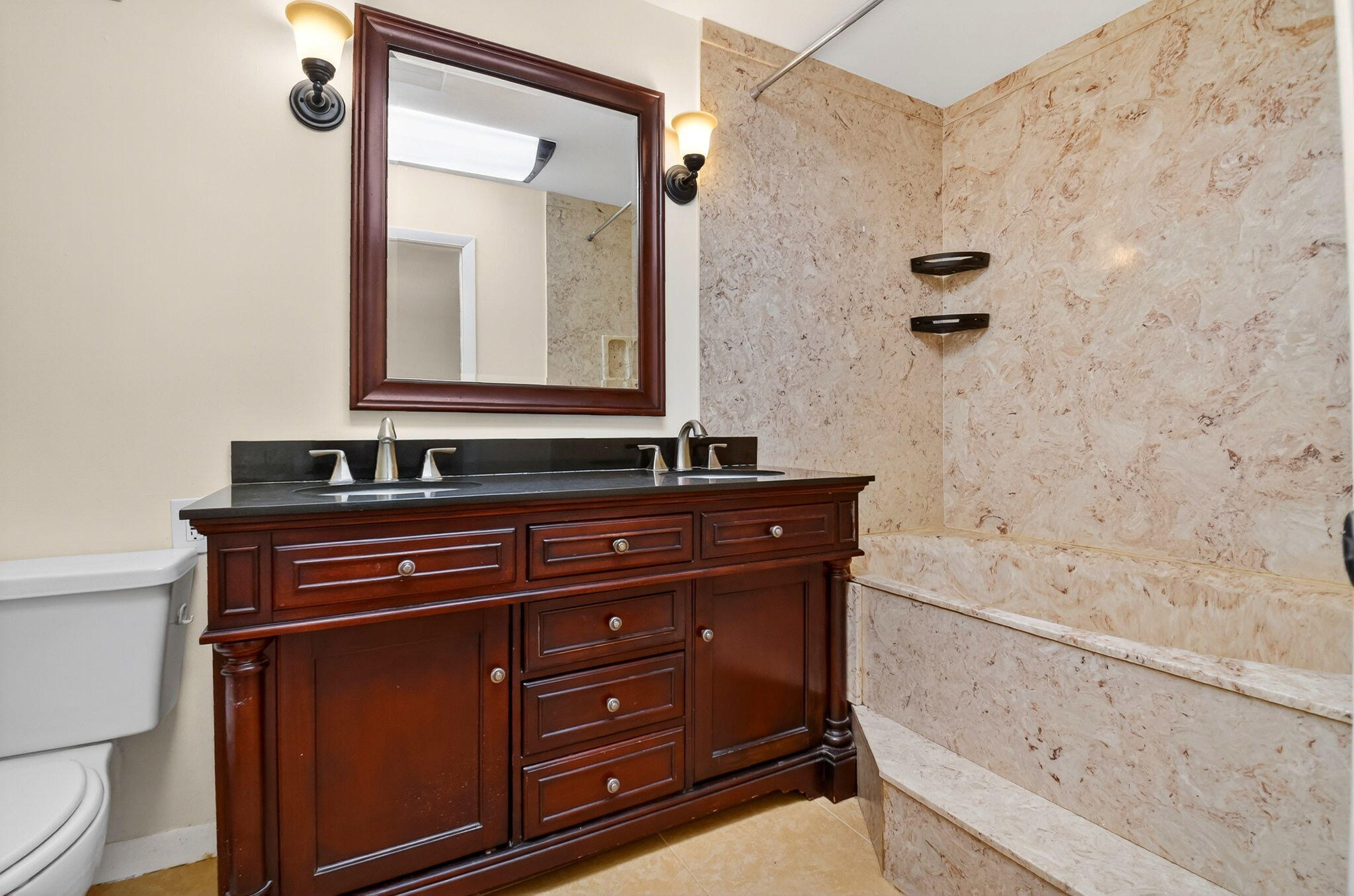 18 Crossings Circle F Property Photo 25