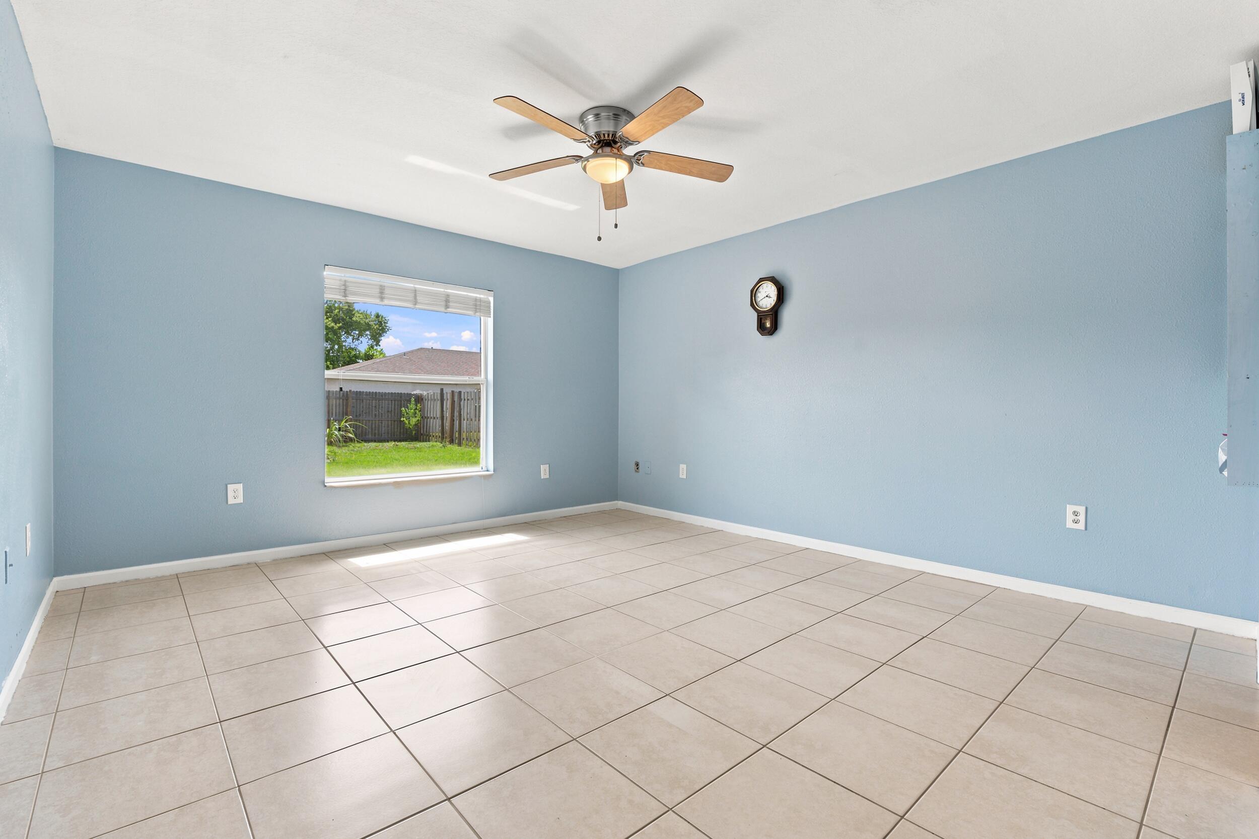 2674 Sw Abelard Street Property Photo 18