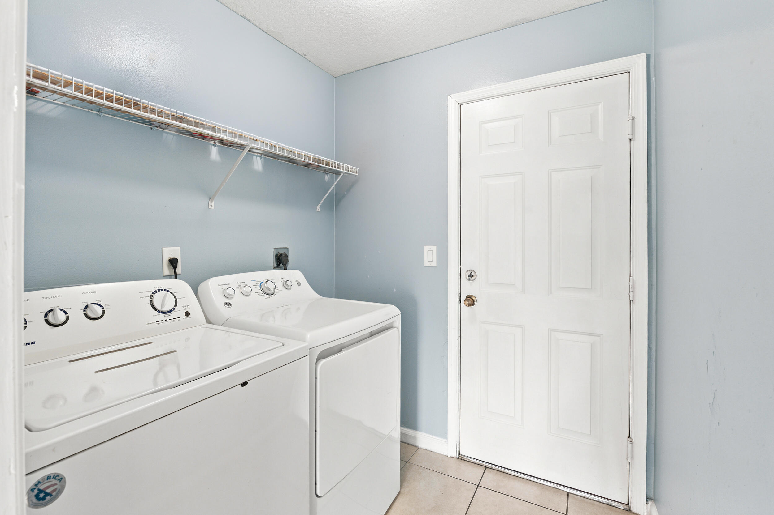 2674 Sw Abelard Street Property Photo 23