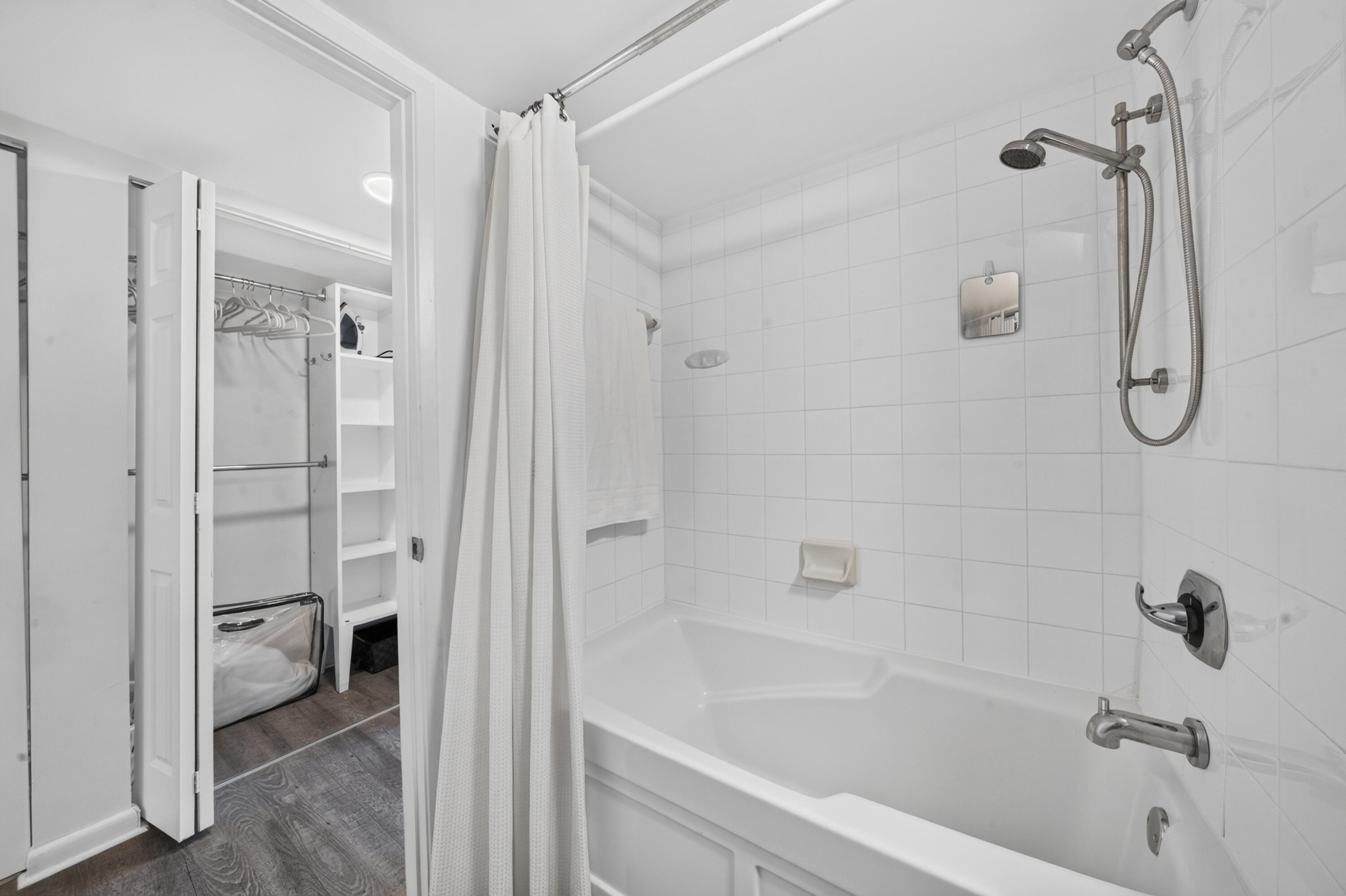 520 Se 5th Ave 2211 Property Photo 24