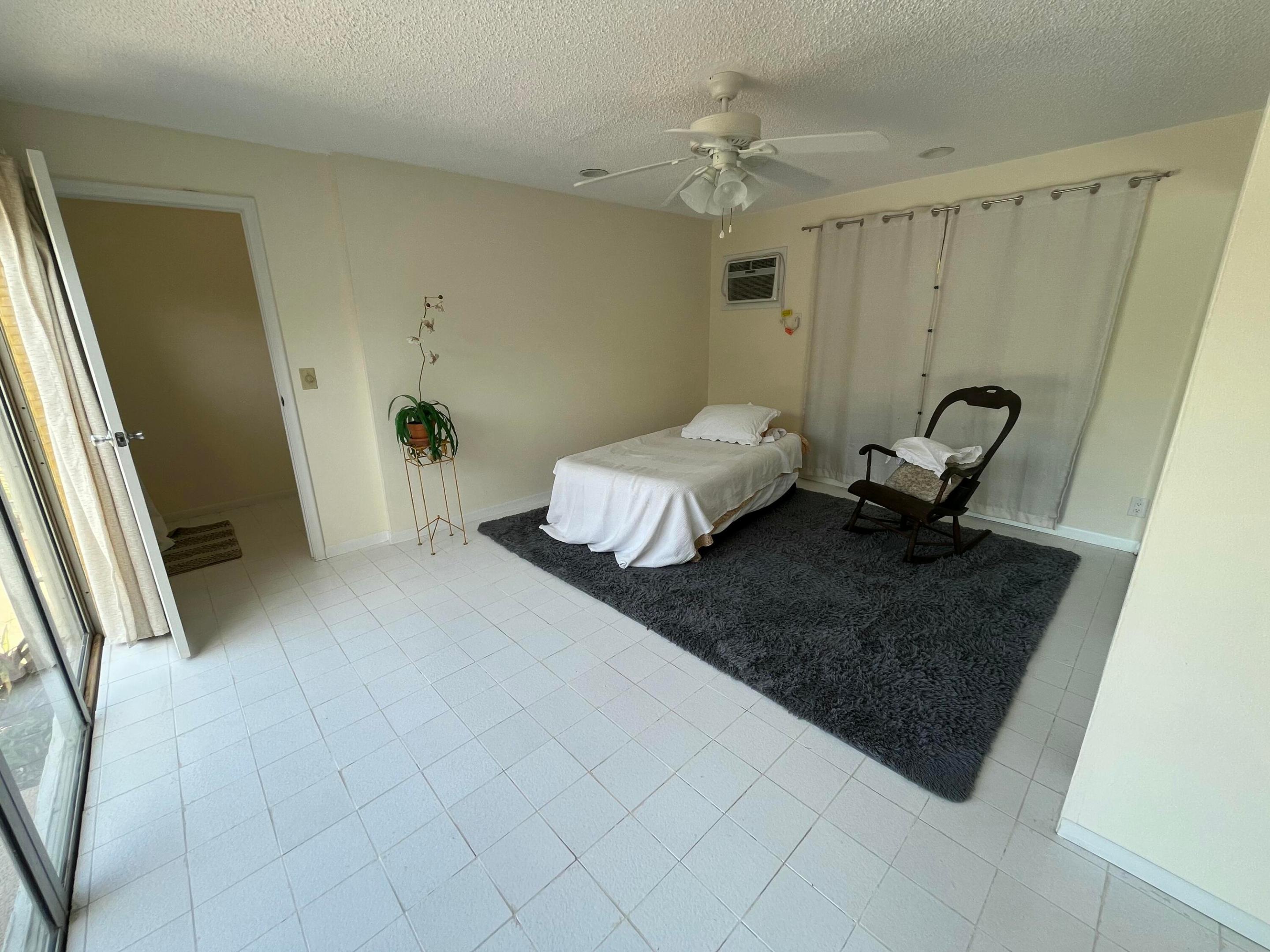 4804 Mango Drive Property Photo 14