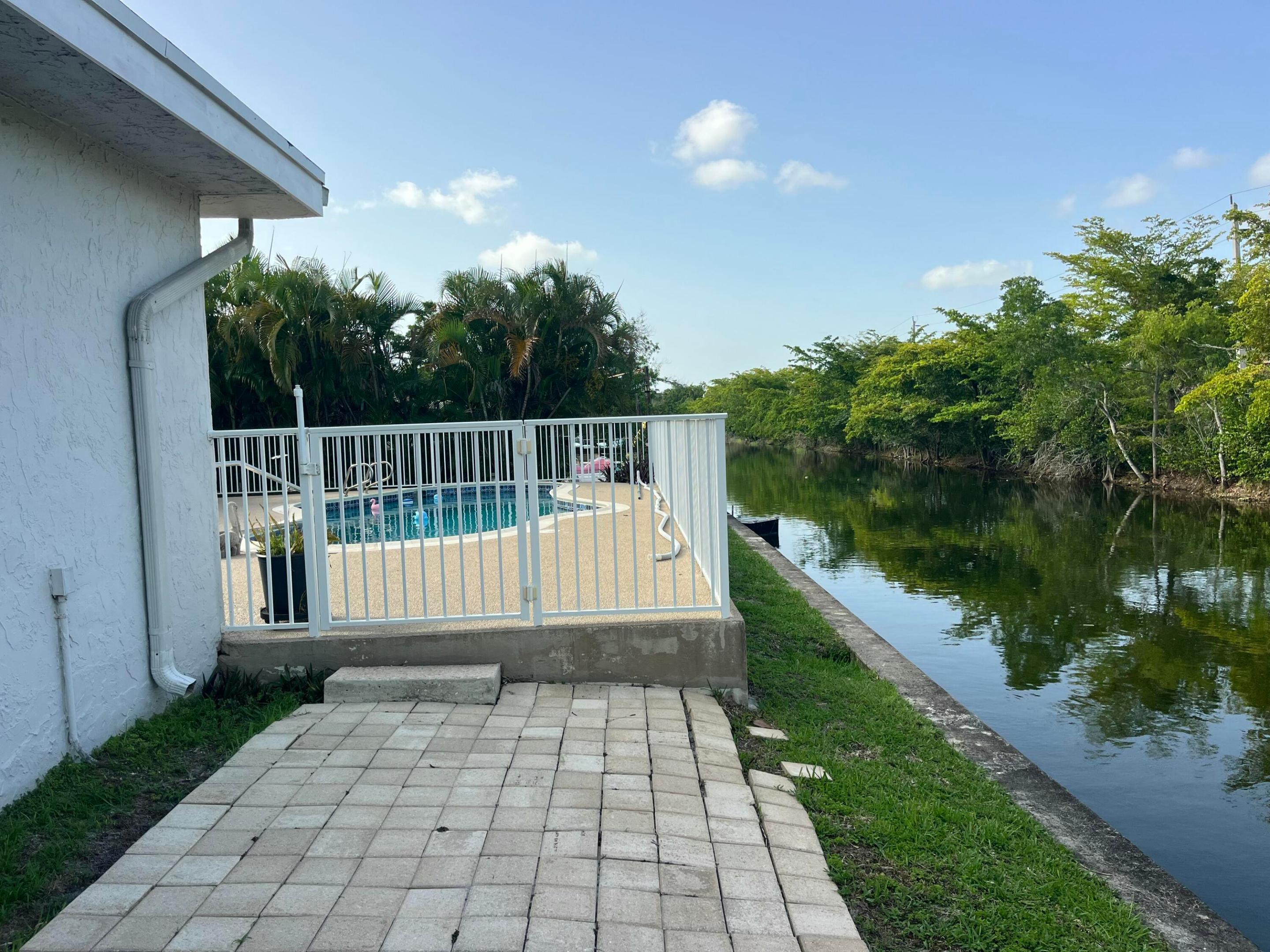 4804 Mango Drive Property Photo 17