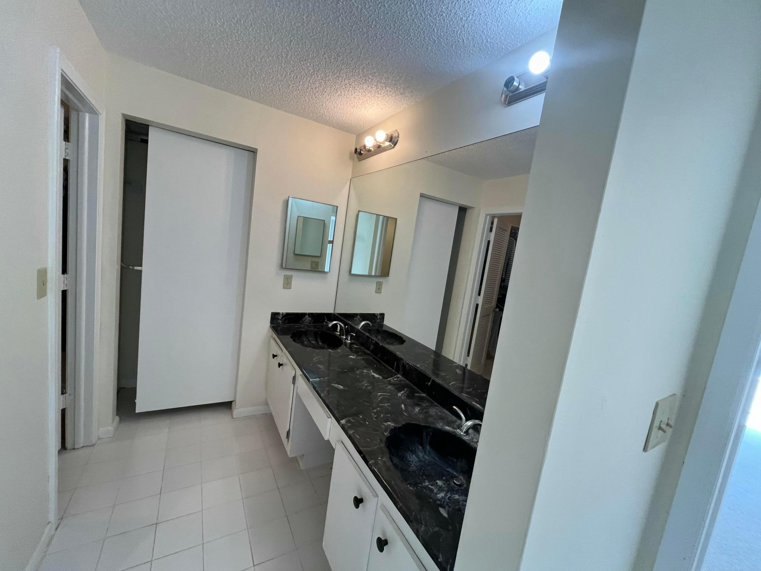 4804 Mango Drive Property Photo 28