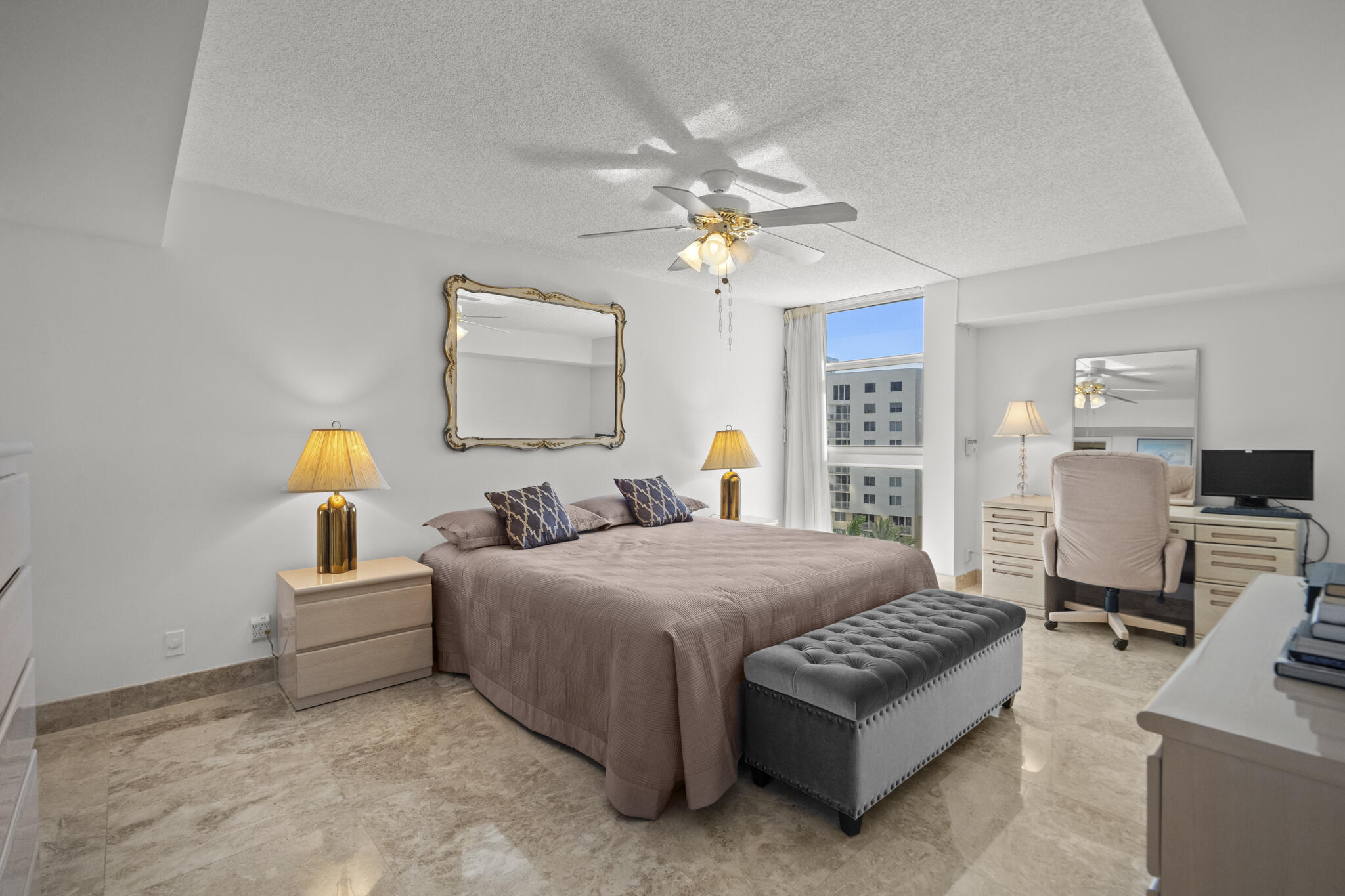 1370 S Ocean Boulevard 905 Property Photo 9