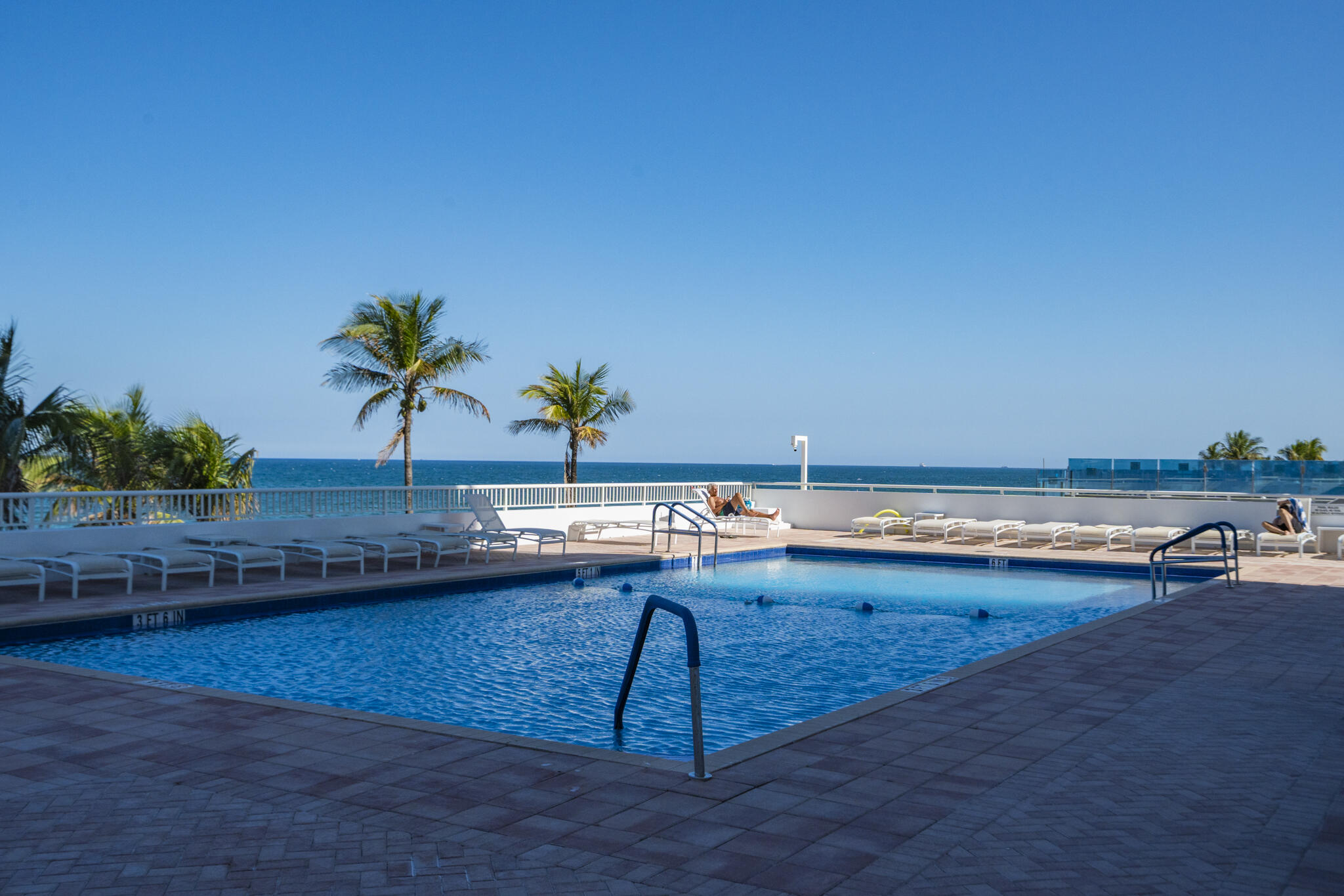 1370 S Ocean Boulevard 905 Property Photo 22