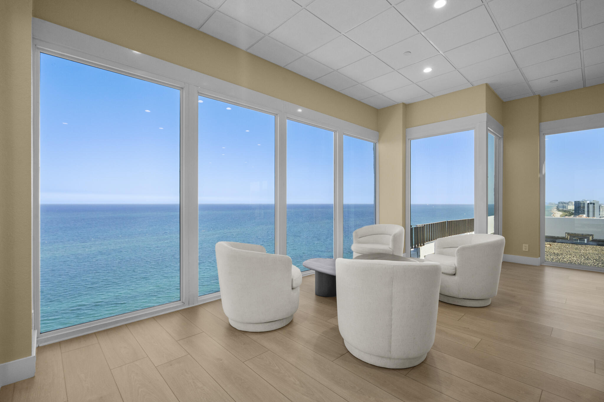 1370 S Ocean Boulevard 905 Property Photo 27