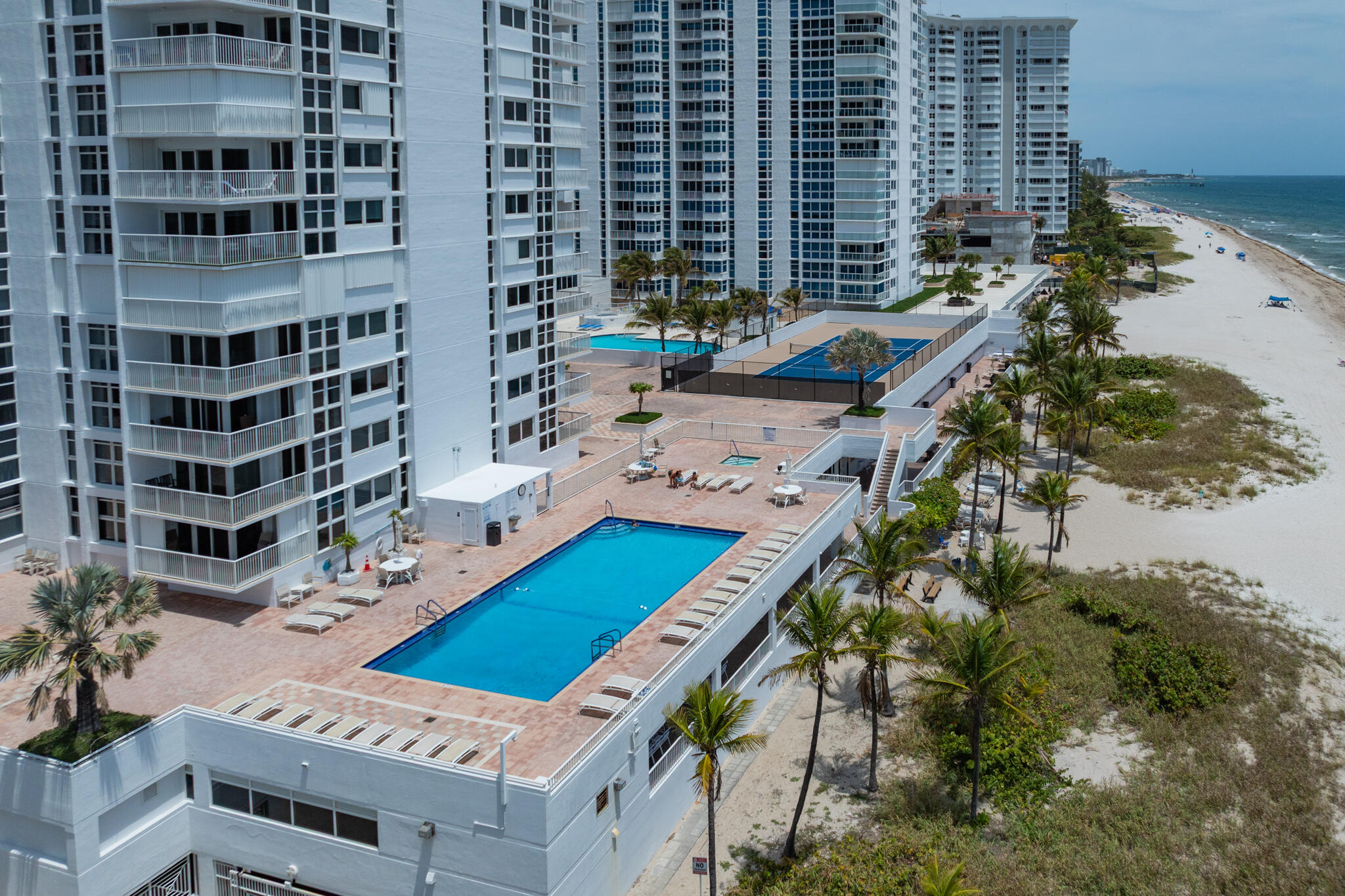 1370 S Ocean Boulevard 905 Property Photo 36